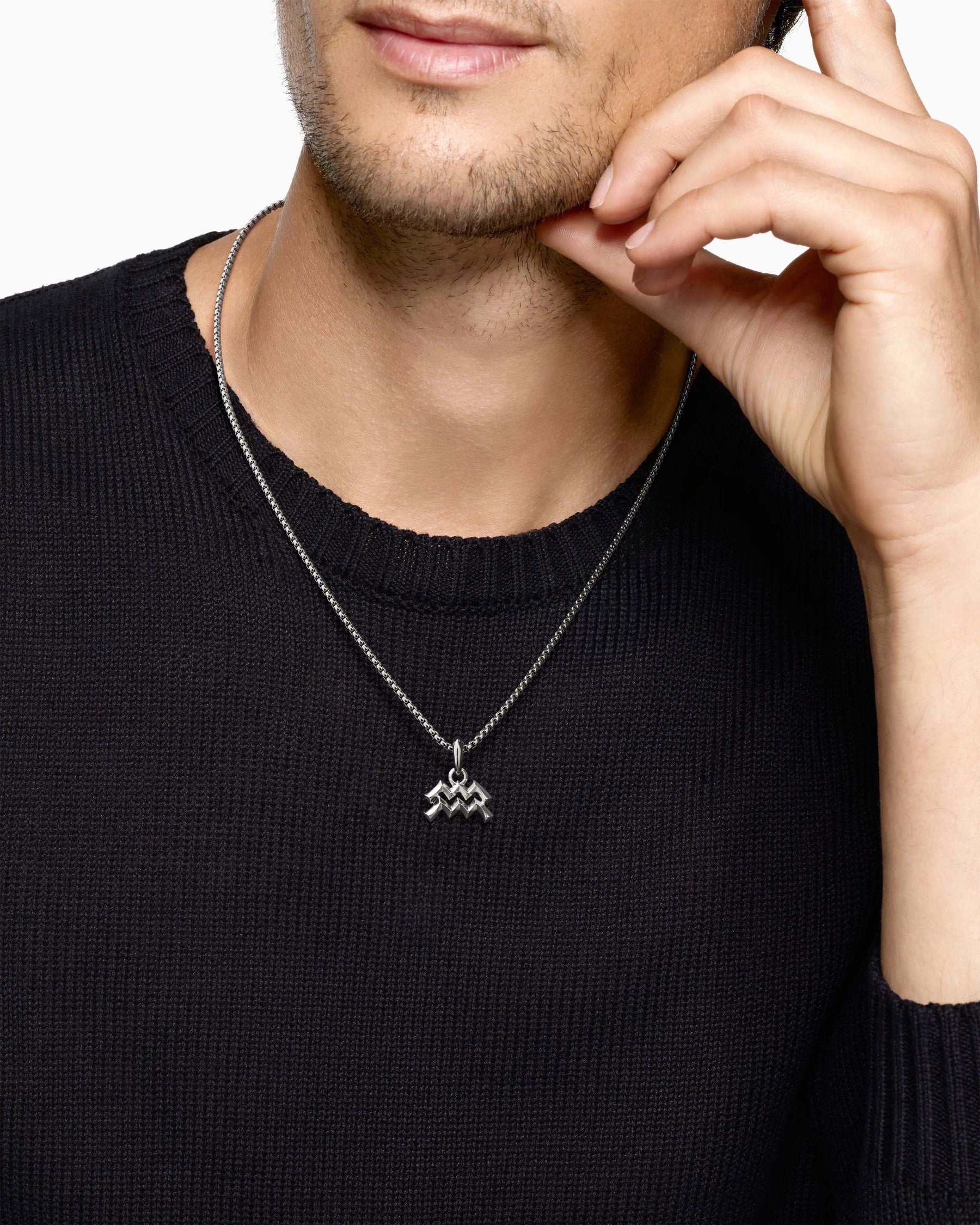 Alternative view of Aquarius Amulet in Sterling Silver, 15.4mm