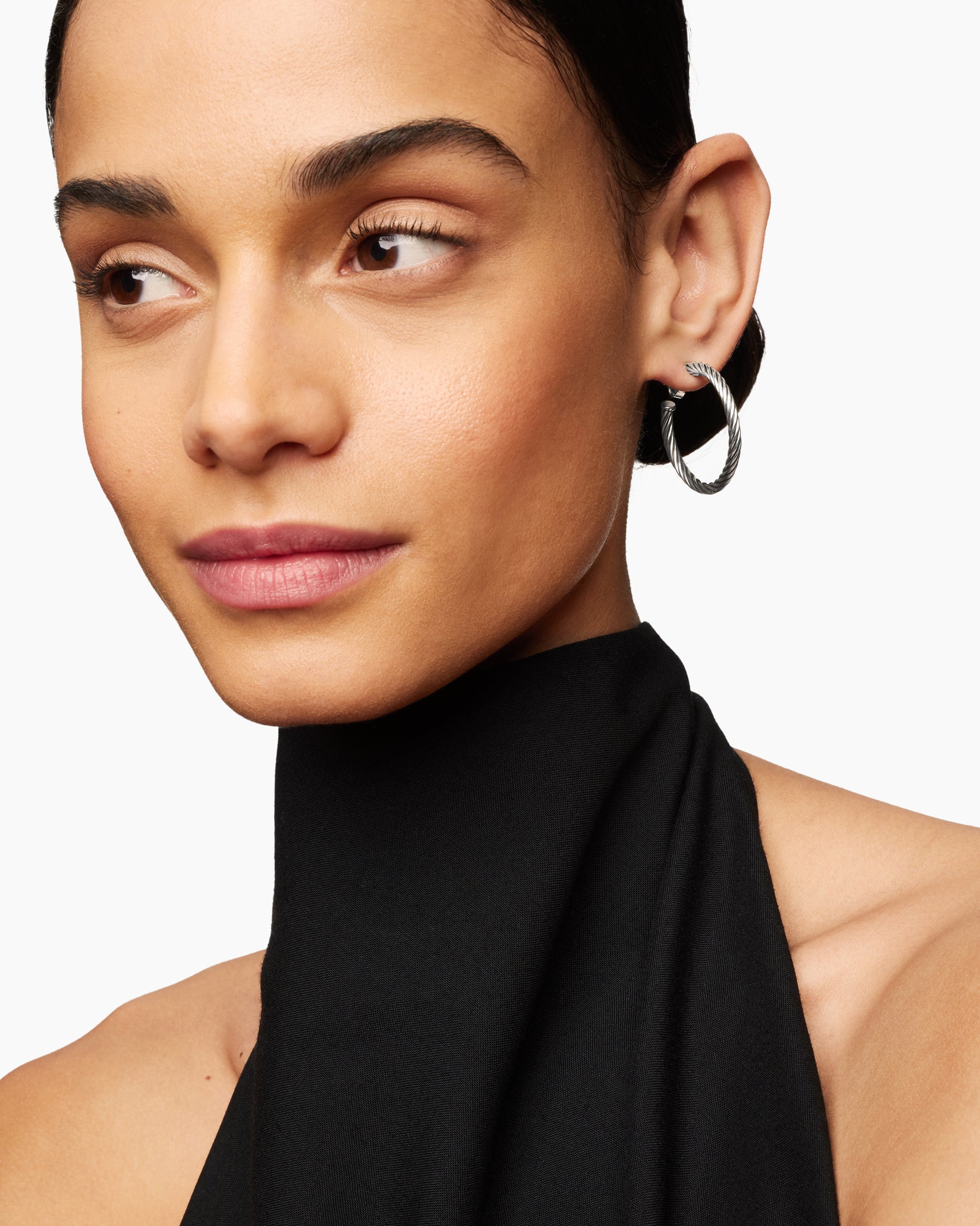 Cable Hoop Earrings in Sterling Silver, 1in - Image 6