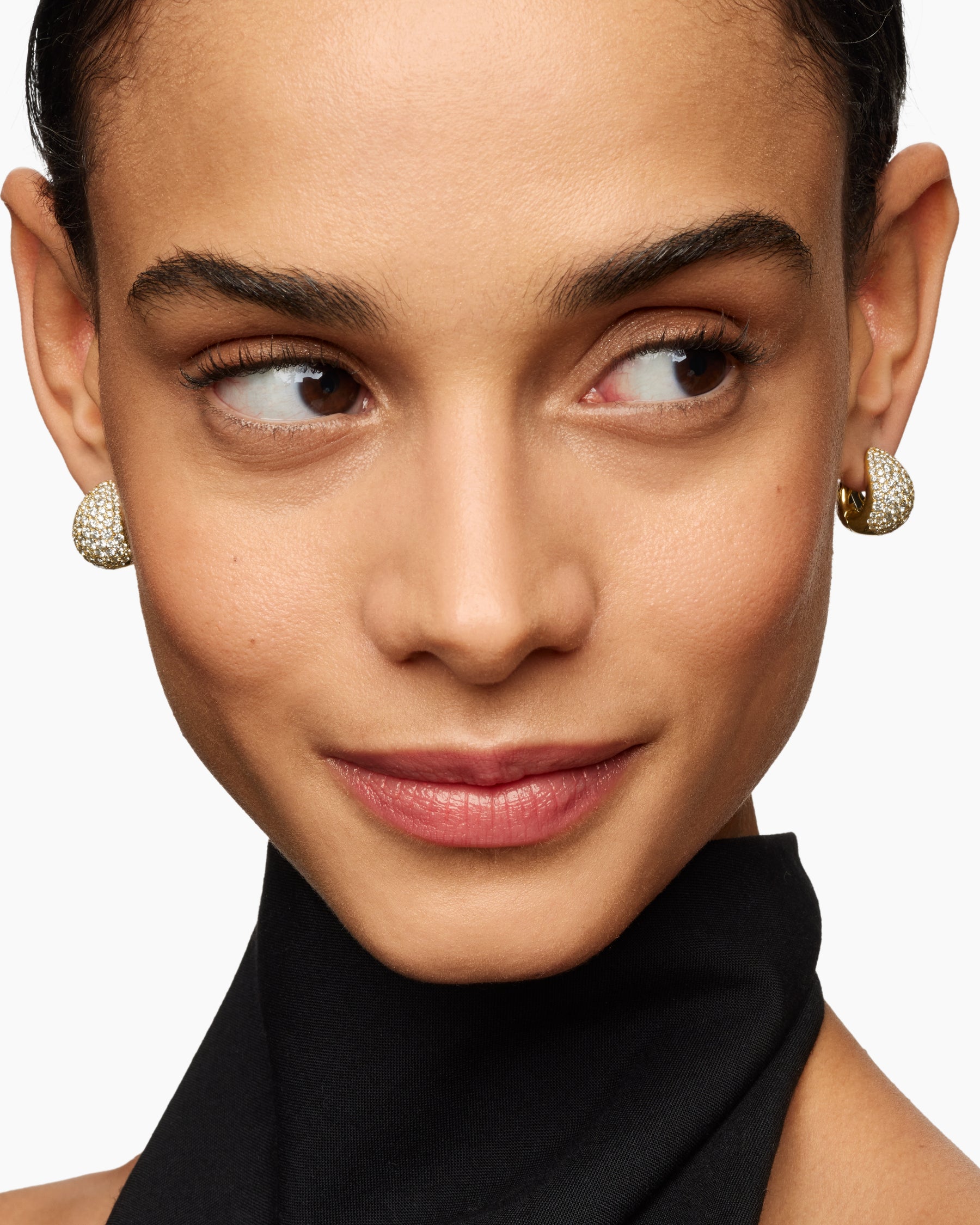 Pear Huggie Hoop Earrings in 18K Yellow Gold with Diamonds, 16mm - Image 6