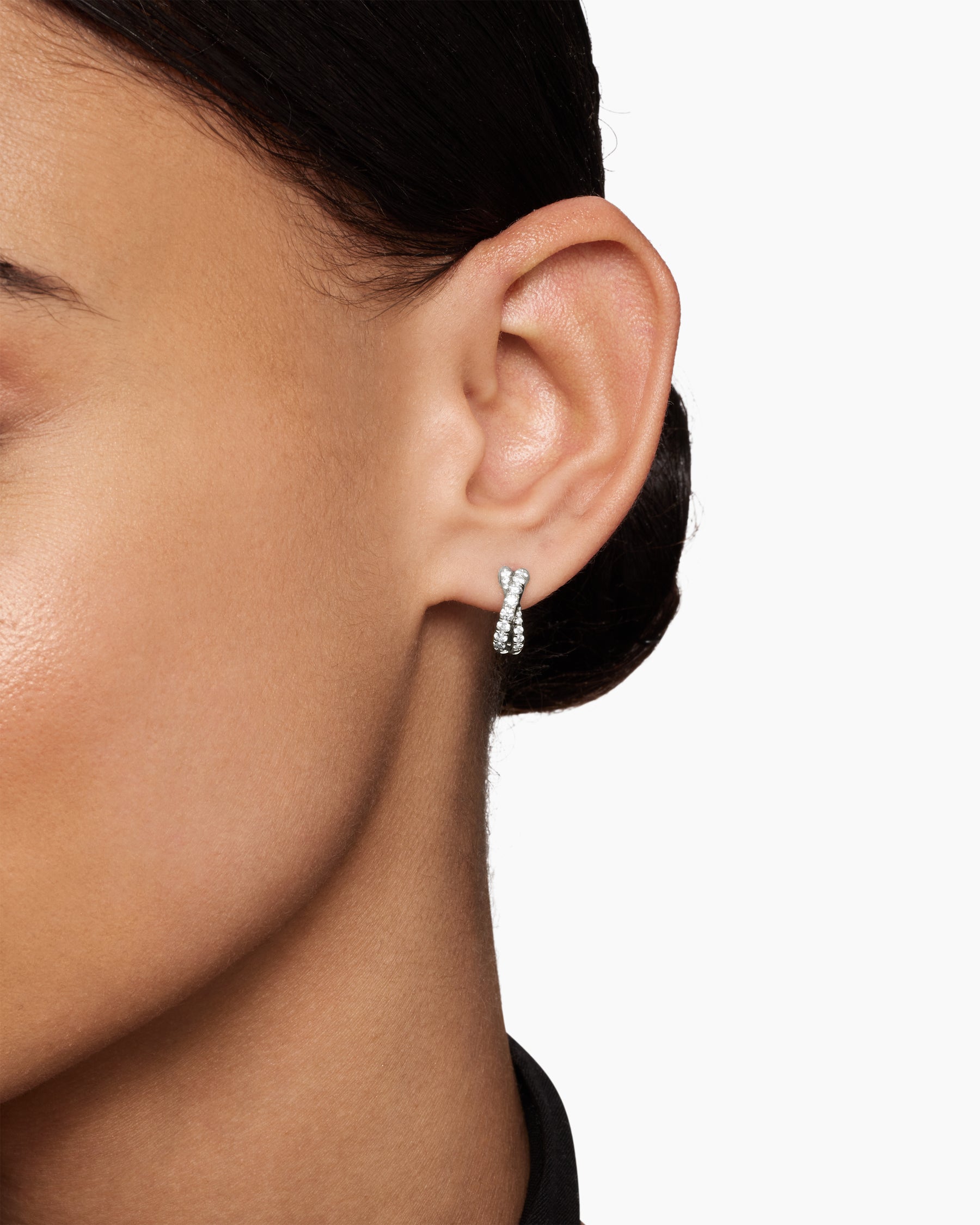 Pavé Crossover Hoop Earrings in 18K White Gold with Diamonds, 12mm - Image 6