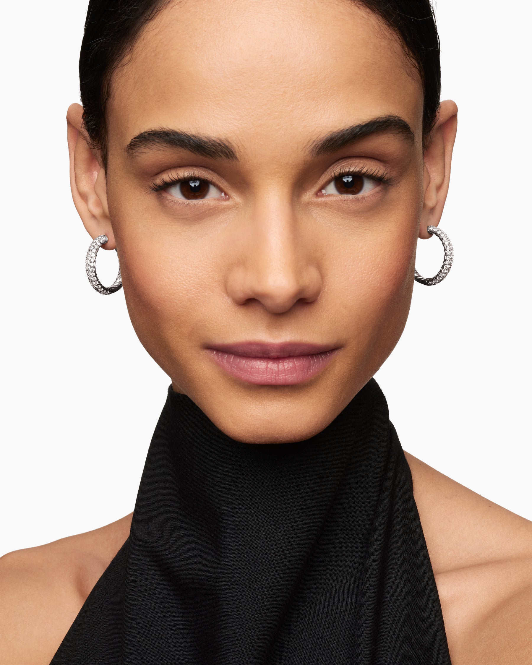 DY Mercer Hoop Earrings in Sterling Silver with Diamonds, 25.4mm - Image 6