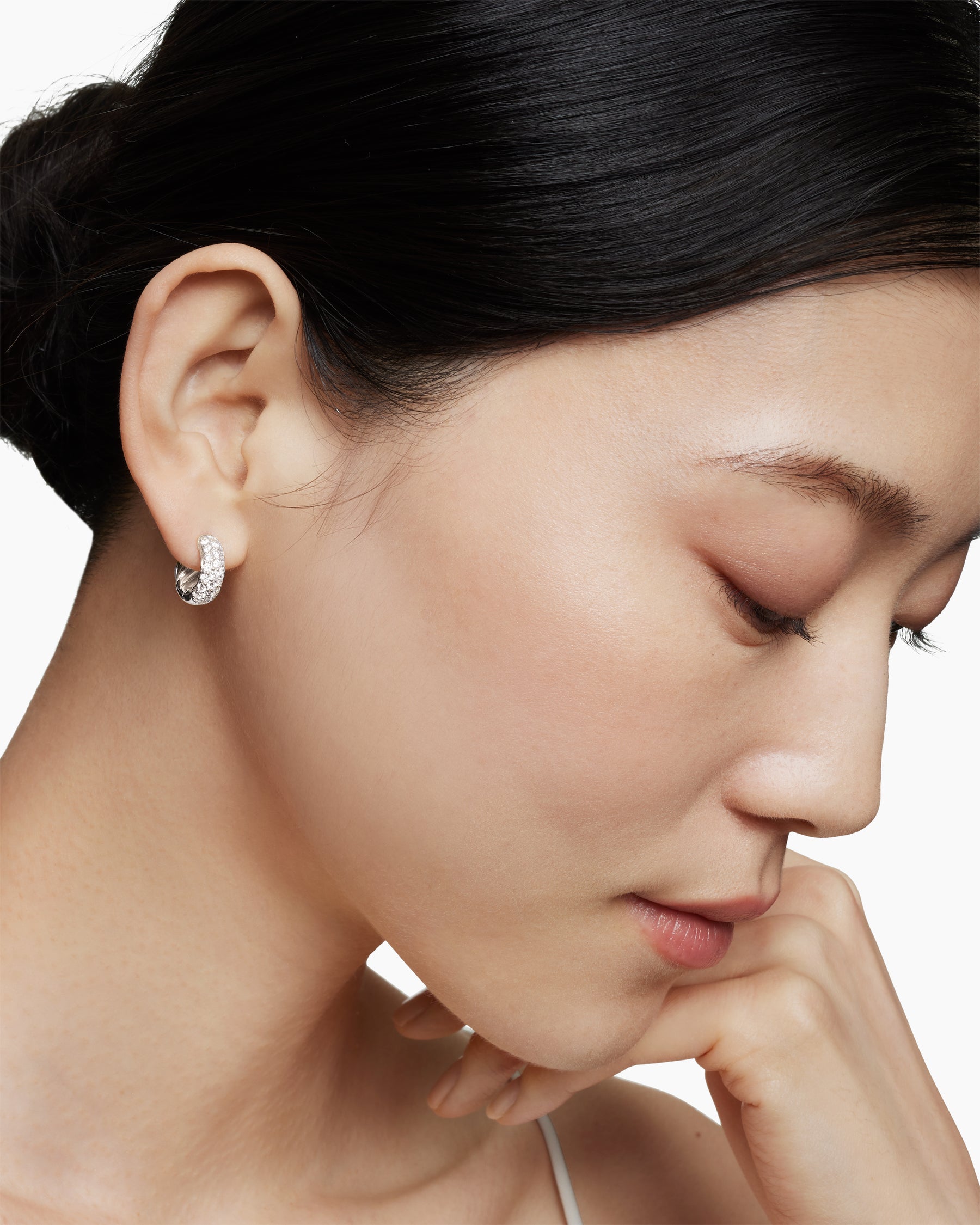 DY Mercer Micro Hoop Earrings in Sterling Silver with Diamonds, 13.5mm - Image 6