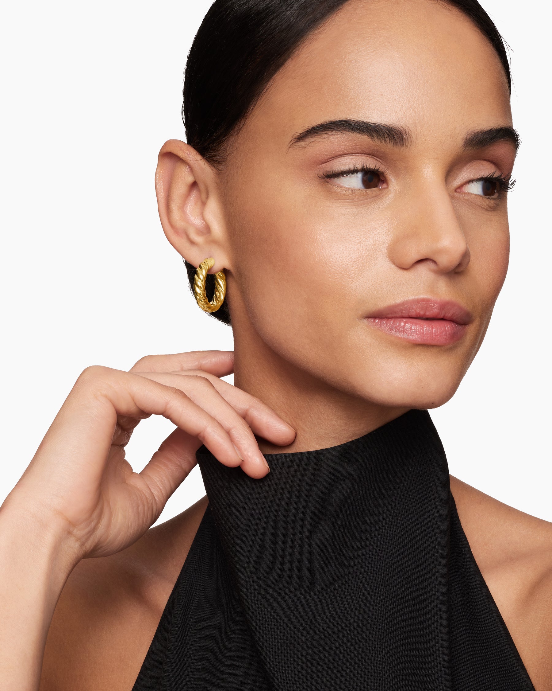Alternative view of Sculpted Cable Hoop Earrings in 18K Yellow Gold, 25.4mm