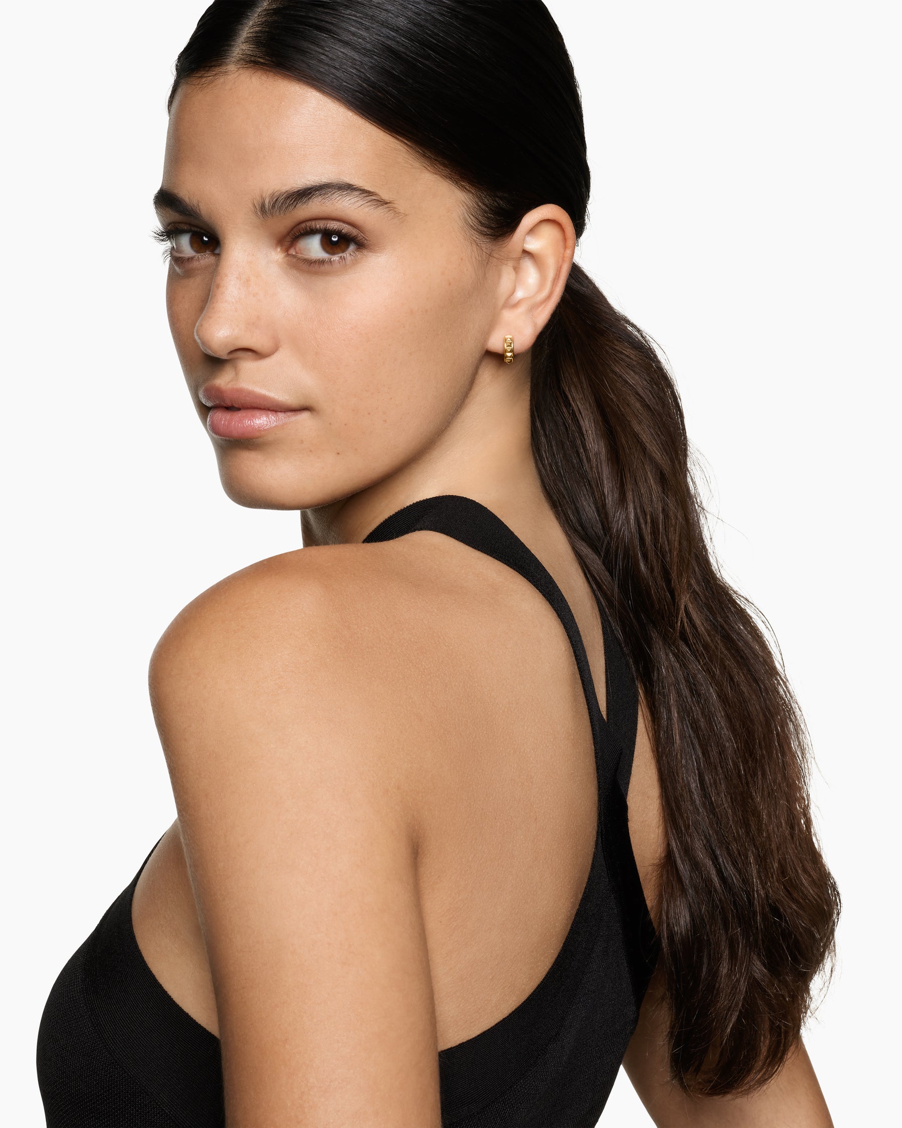 Alternative view of Pyramid Hoop Earrings in 18K Yellow Gold, 12.7mm