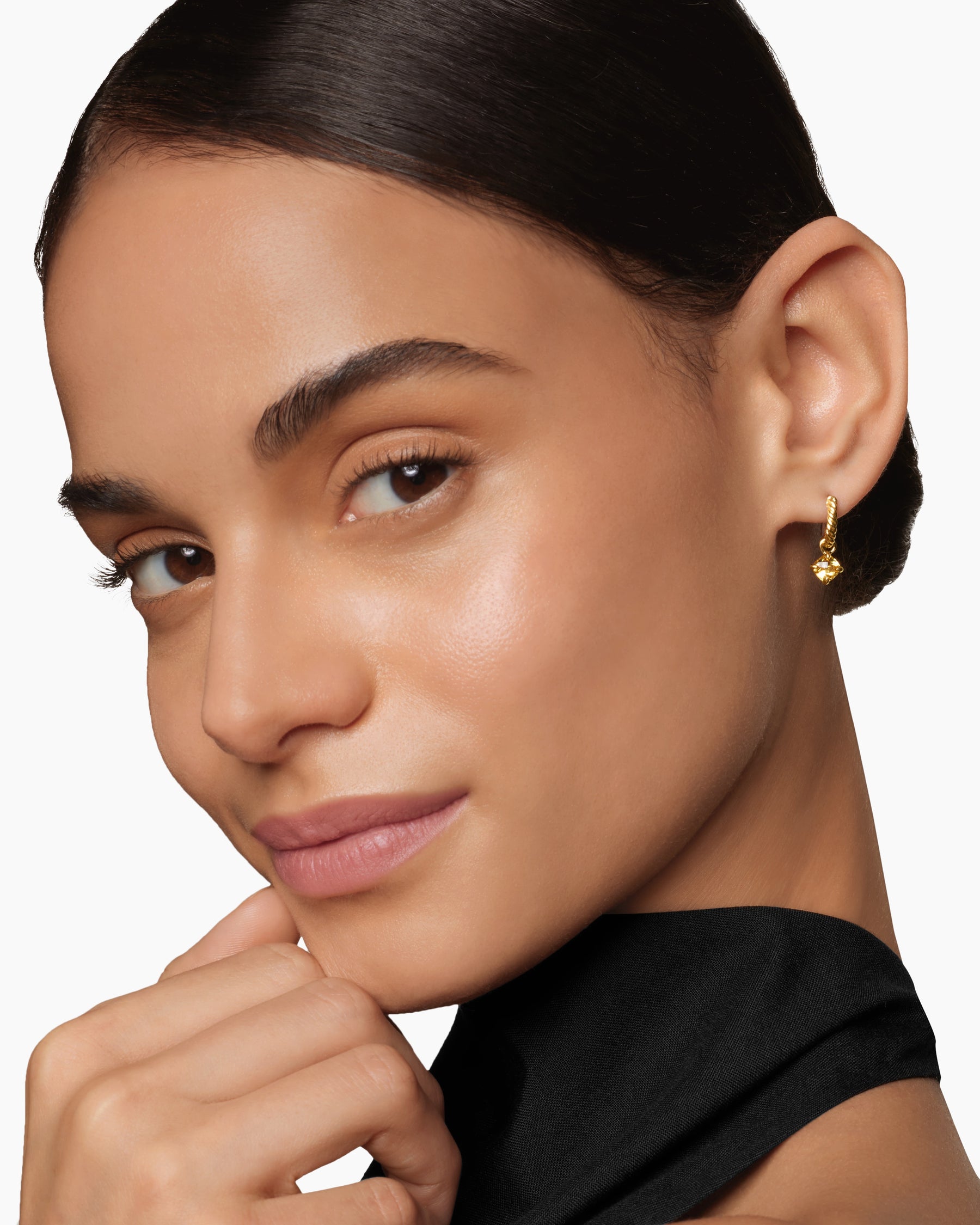 Alternative view of Micro Chatelaine Drop Earrings in 18K Yellow Gold with Champagne Citrine, 5mm