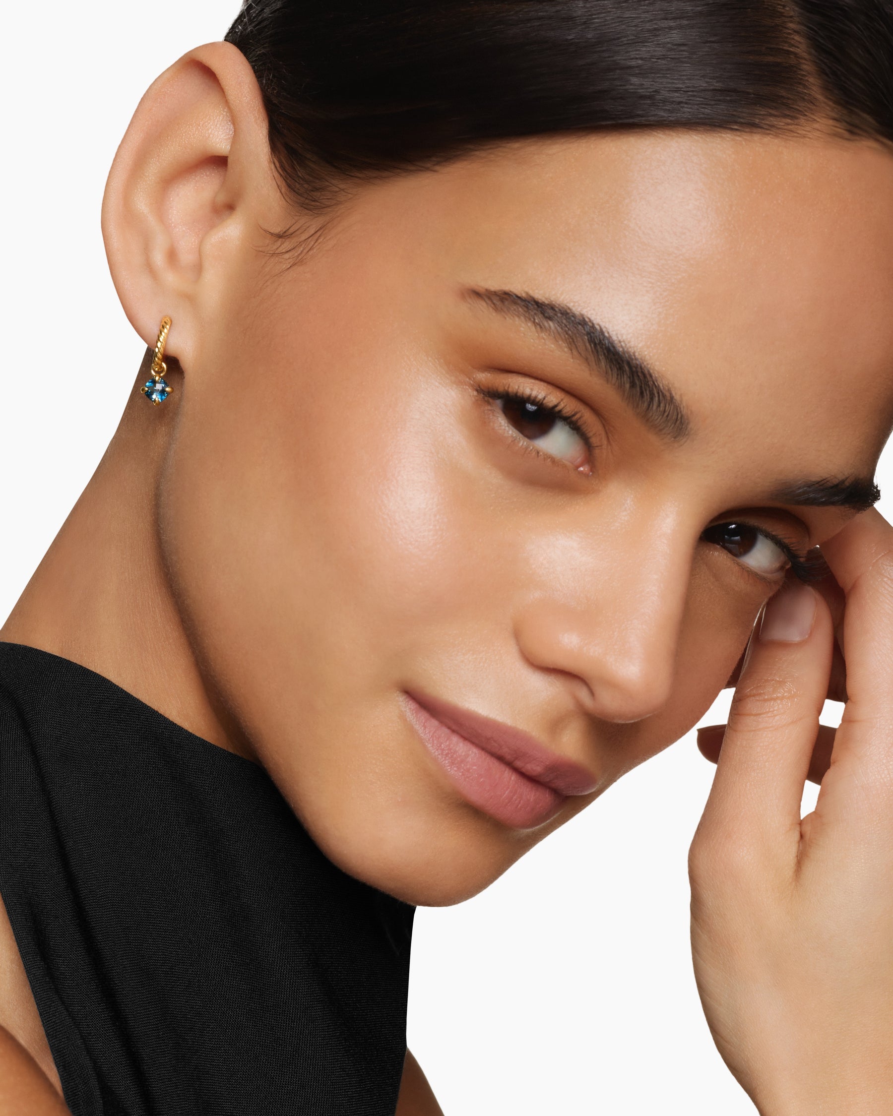 Micro Chatelaine Drop Earrings in 18K Yellow Gold with Hampton Blue Topaz, 5mm - Image 2