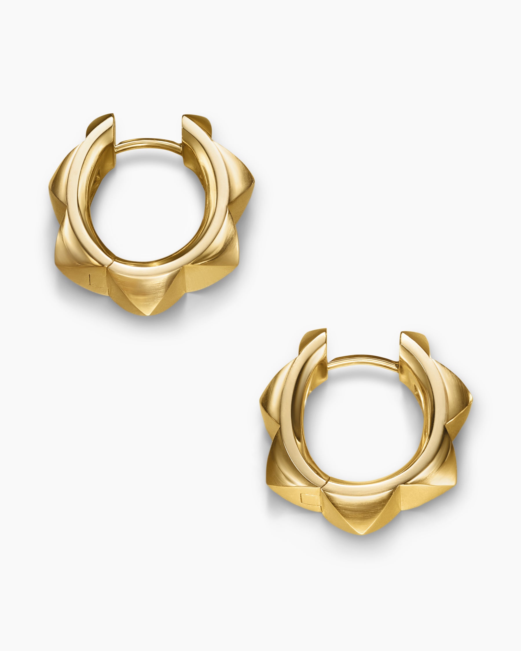 Pyramid Hoop Earrings in 18K Yellow Gold, 18.7mm - Image 3