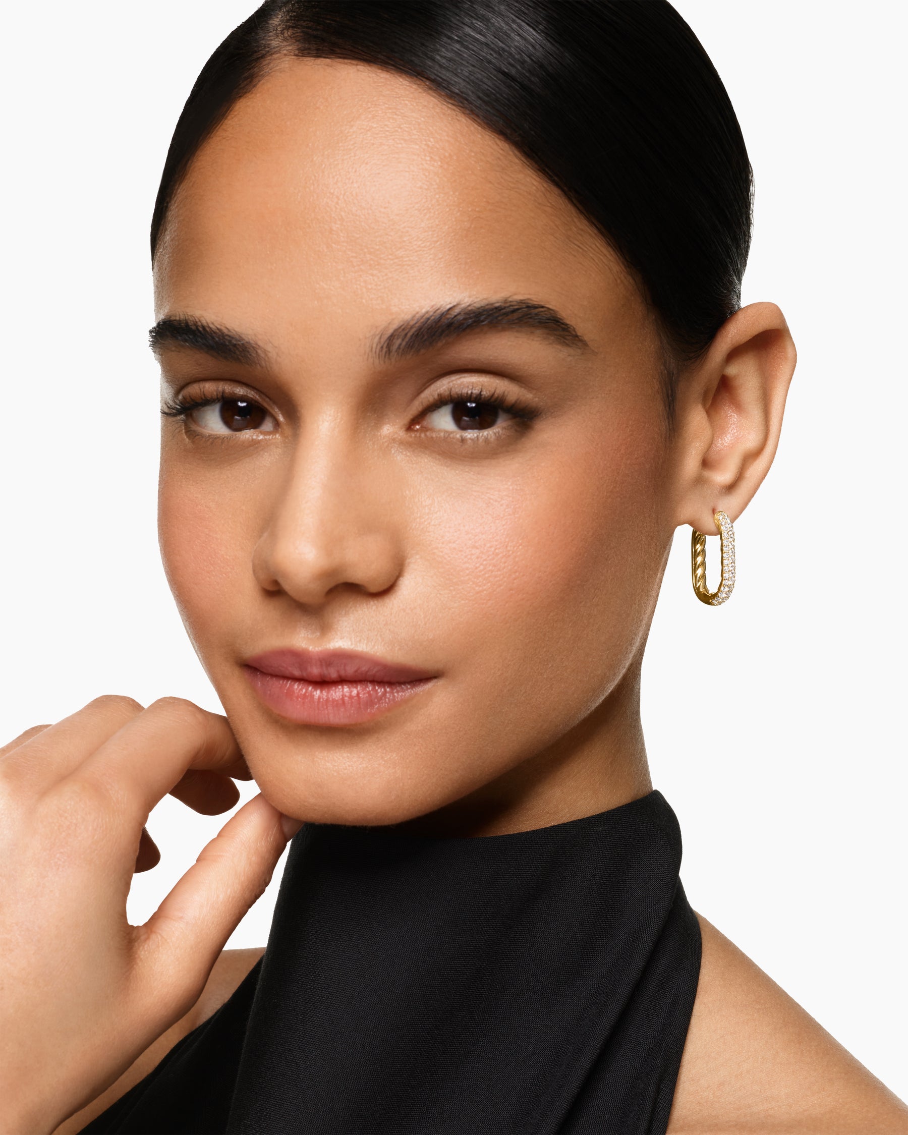 Alternative view of DY Madison Smooth Hoop Earrings in 18K Yellow Gold with Diamonds, 24.3mm
