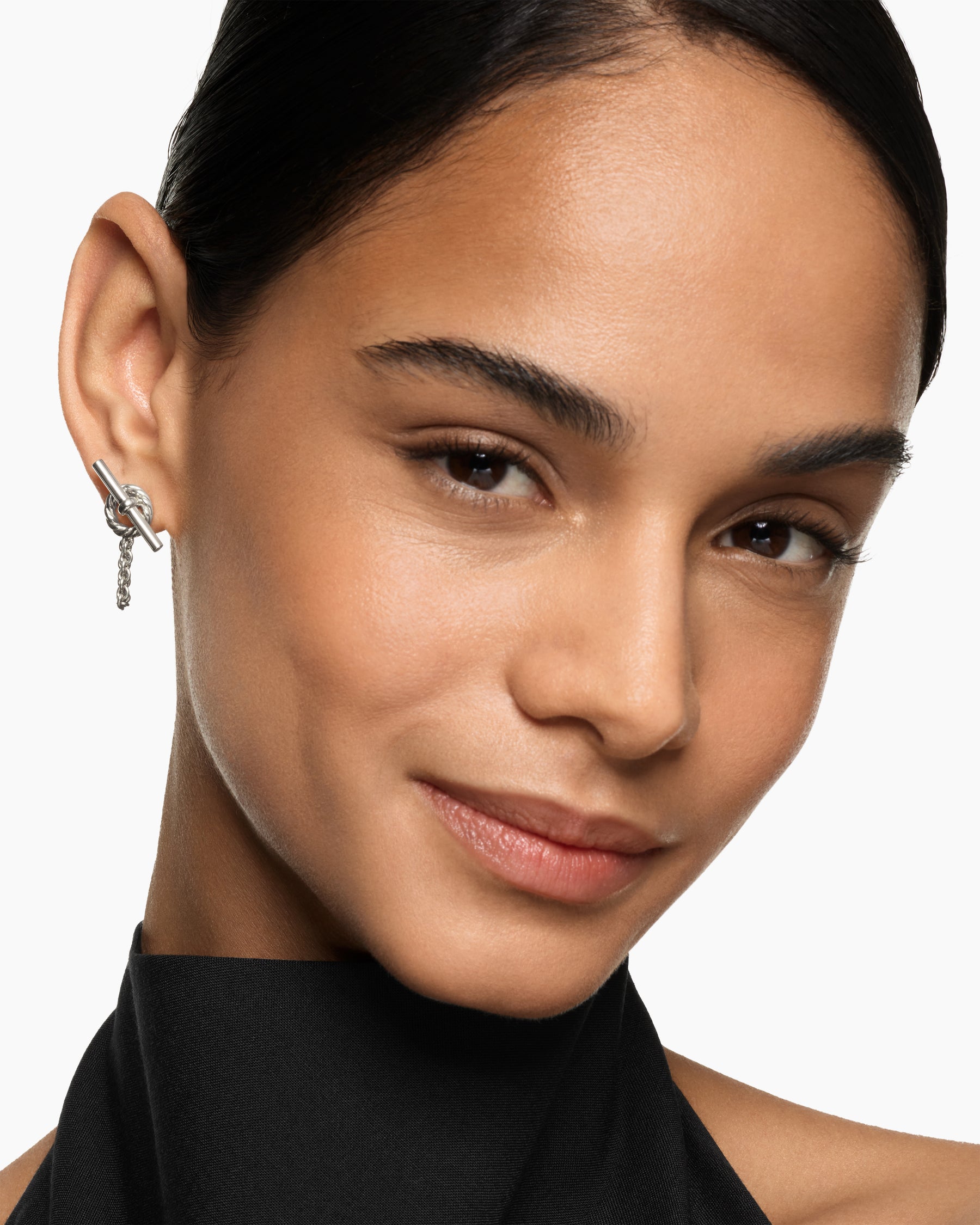 Alternative view of DY Mercer Bold Toggle Chain Stud Earrings in Sterling Silver, 50.4mm