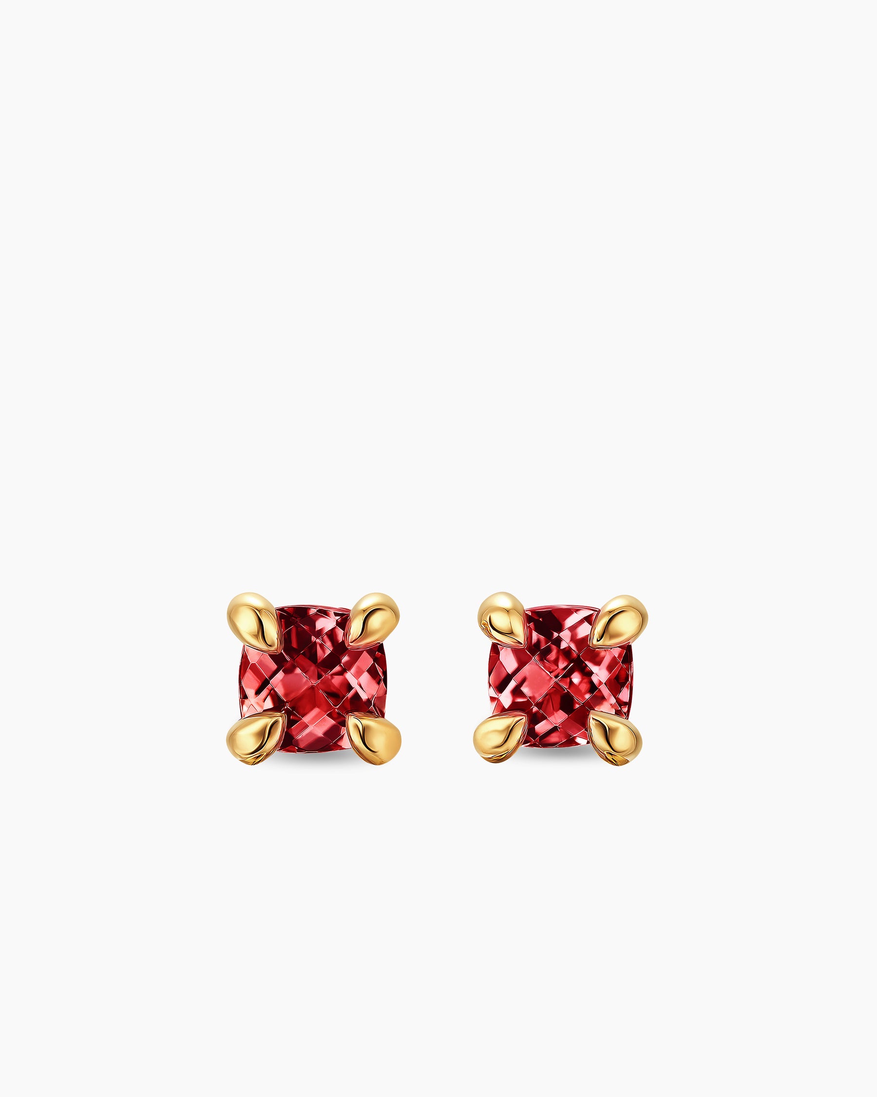 Micro Chatelaine Stud Earrings in 18K Yellow Gold with Garnet, 4.8mm