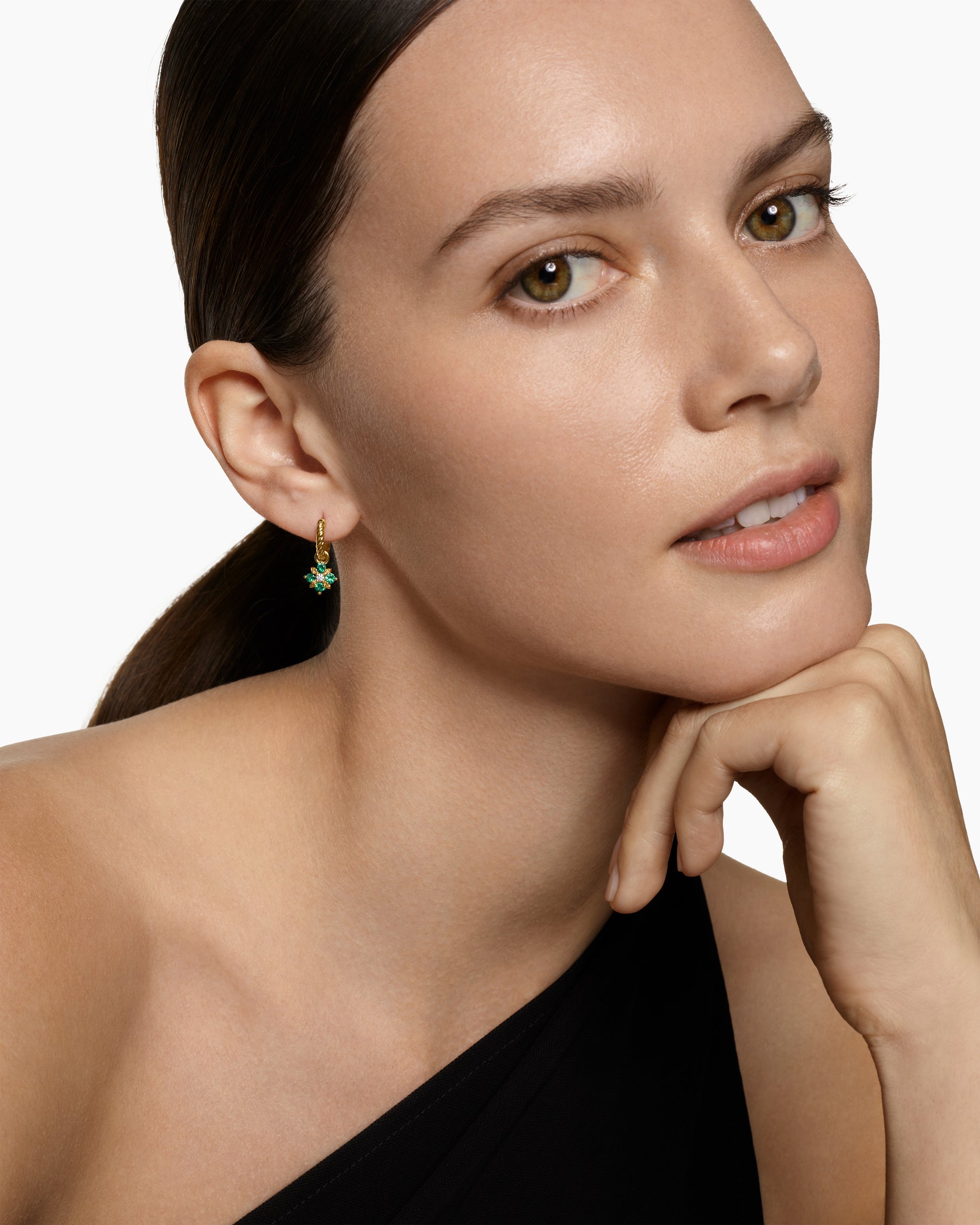 Petite Modern Renaissance Color Drop Earrings in 18K Yellow Gold with Emerald and Diamonds, 18mm - Image 2