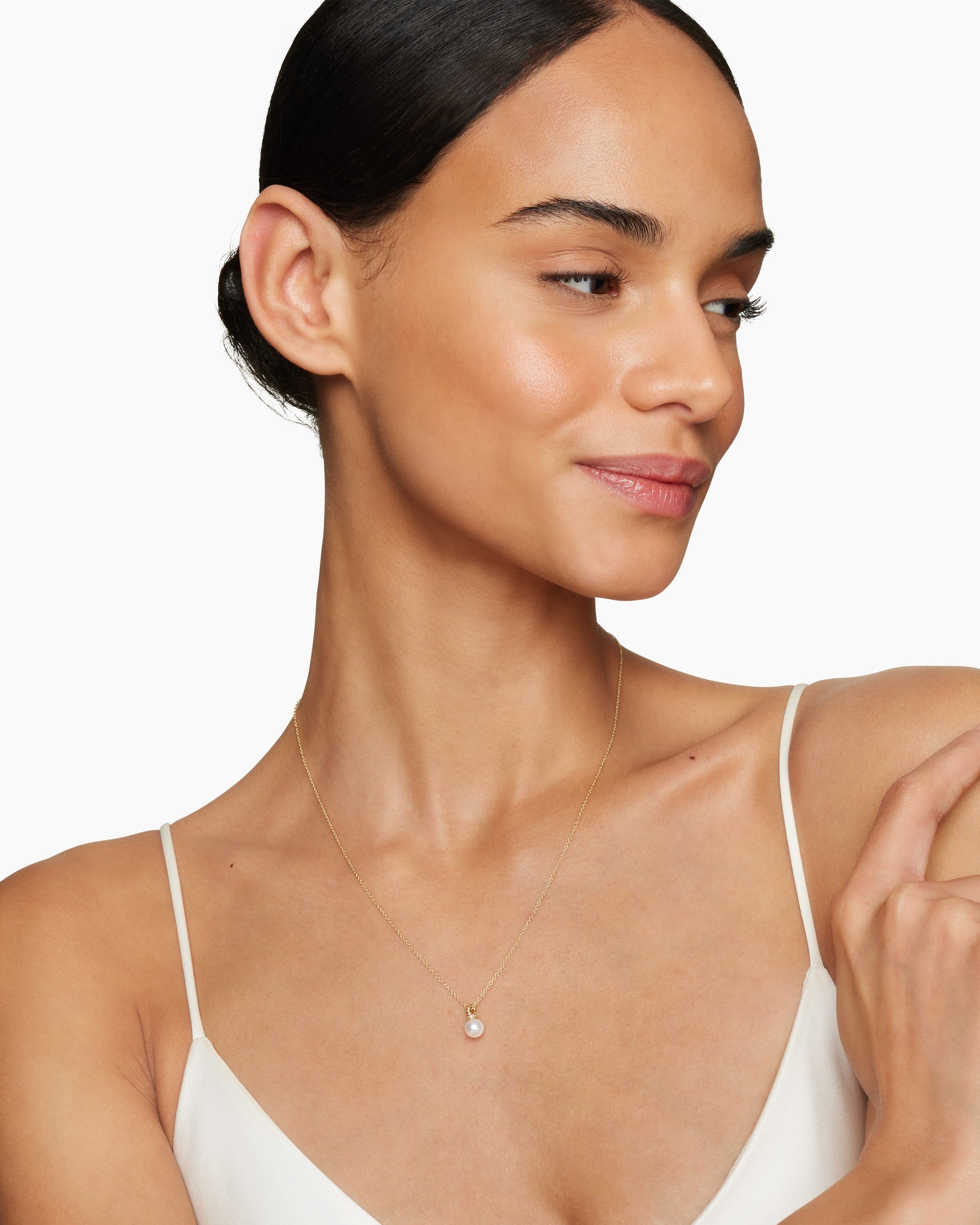 Alternative view of Petite Solari Pendant Necklace in 18K Yellow Gold with Pearl and Diamonds, 6mm