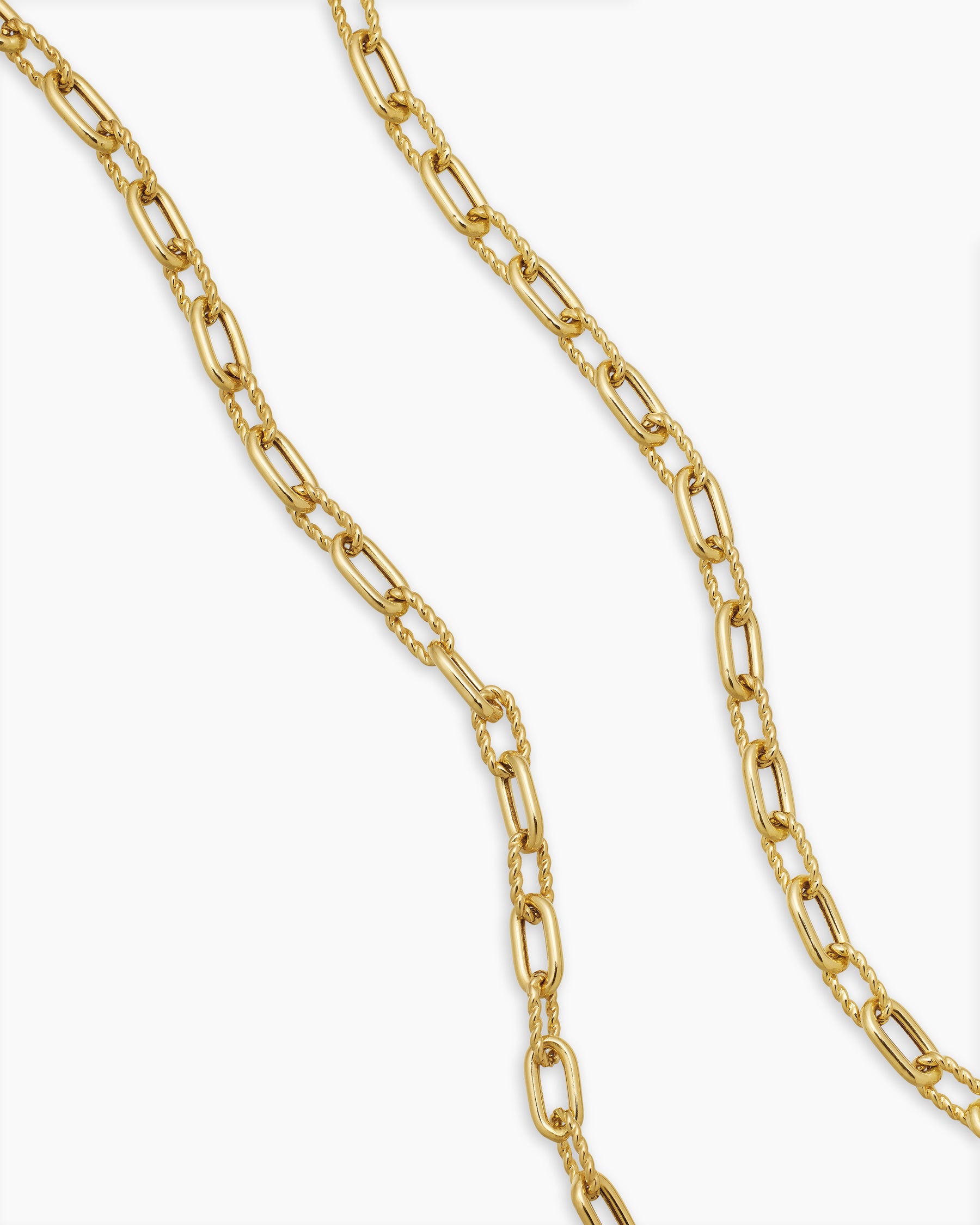 DY Madison Chain Necklace in 18K Yellow Gold, 3mm - Image 3
