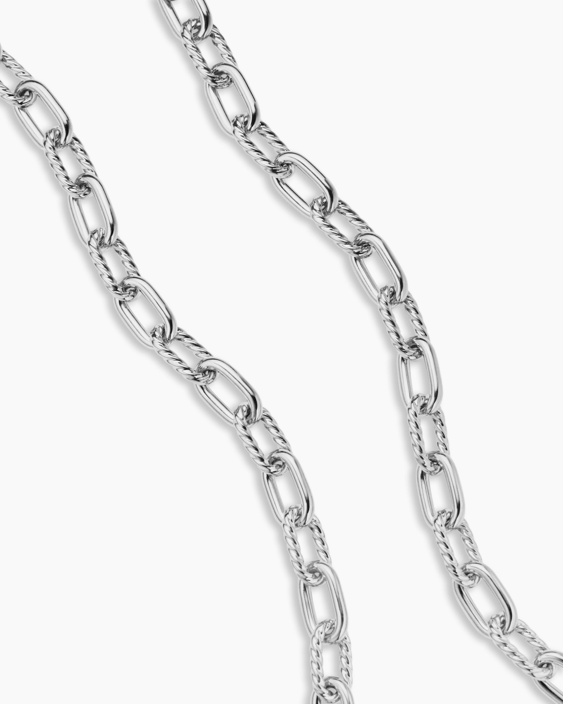 DY Madison Chain Necklace in Sterling Silver, 8.5mm - Image 3
