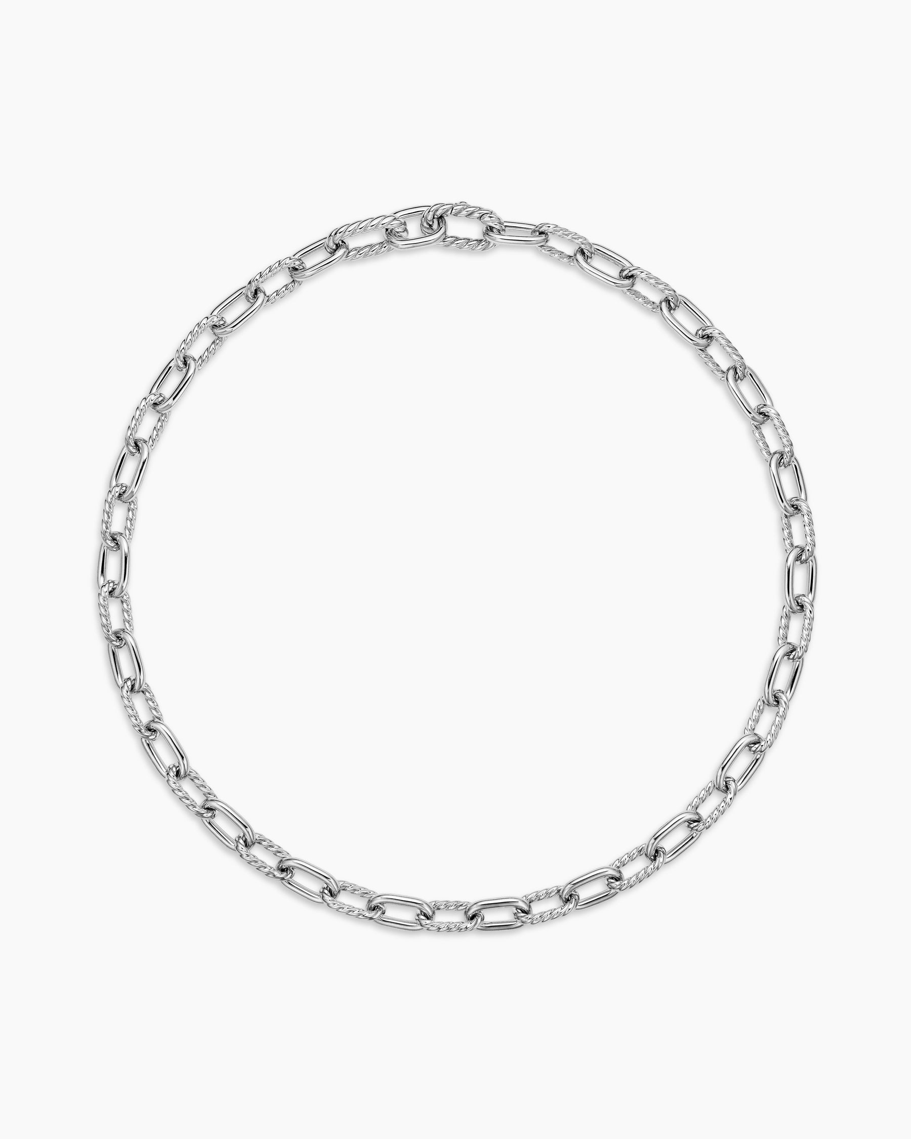 DY Madison Chain Necklace in Sterling Silver, 8.5mm - Image 4