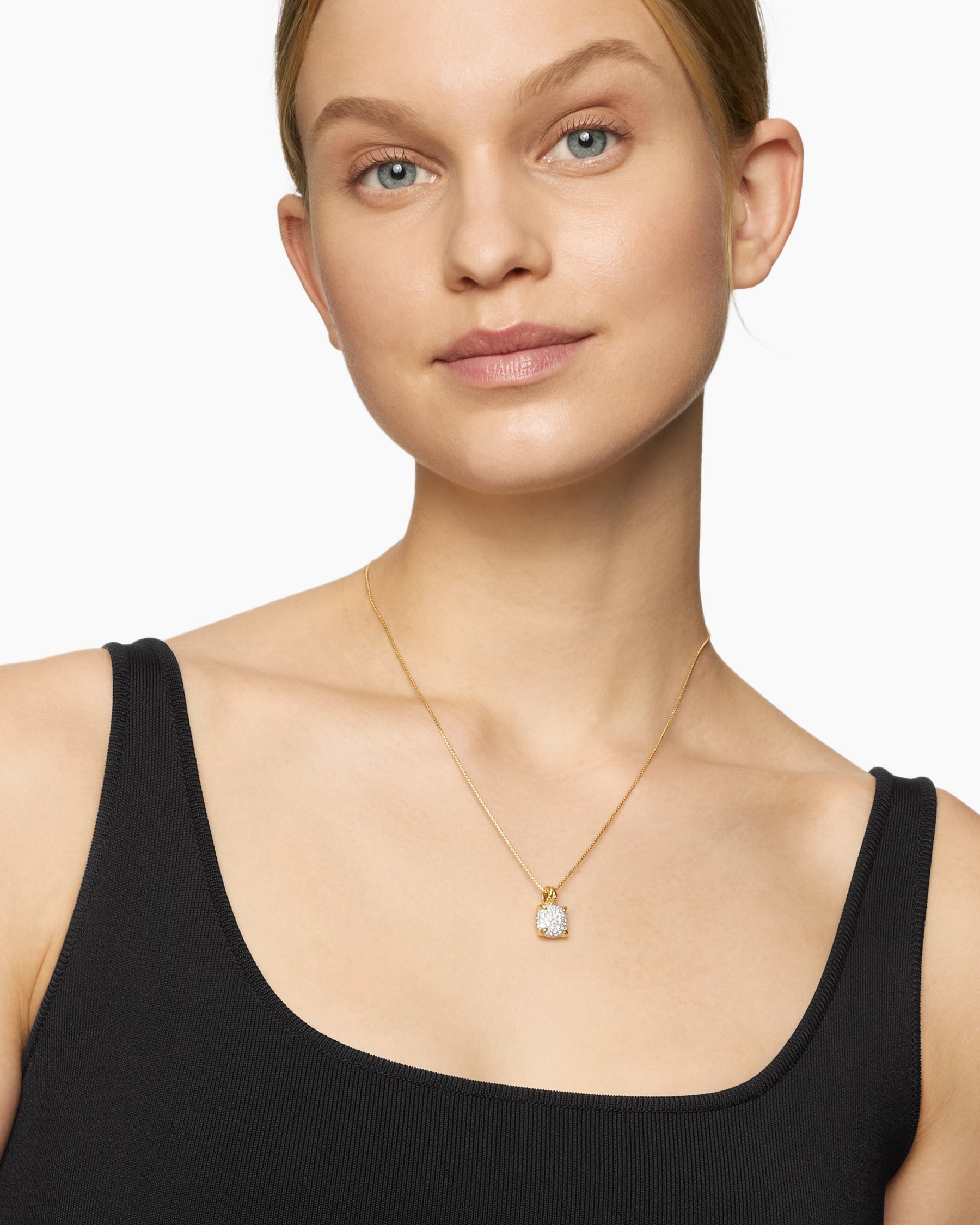 Alternative view of Chatelaine Pendant Necklace in 18K Yellow Gold with Pavé Diamonds, 11mm