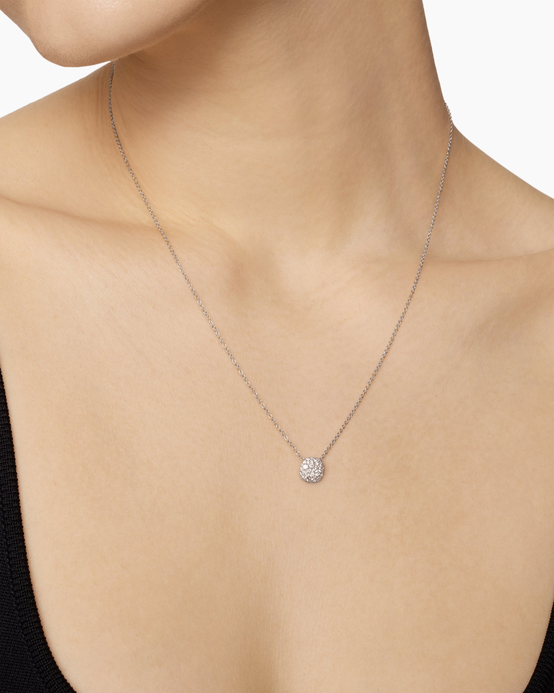 Cushion Pendant Necklace in 18K White Gold with Diamonds, 8mm - Image 6