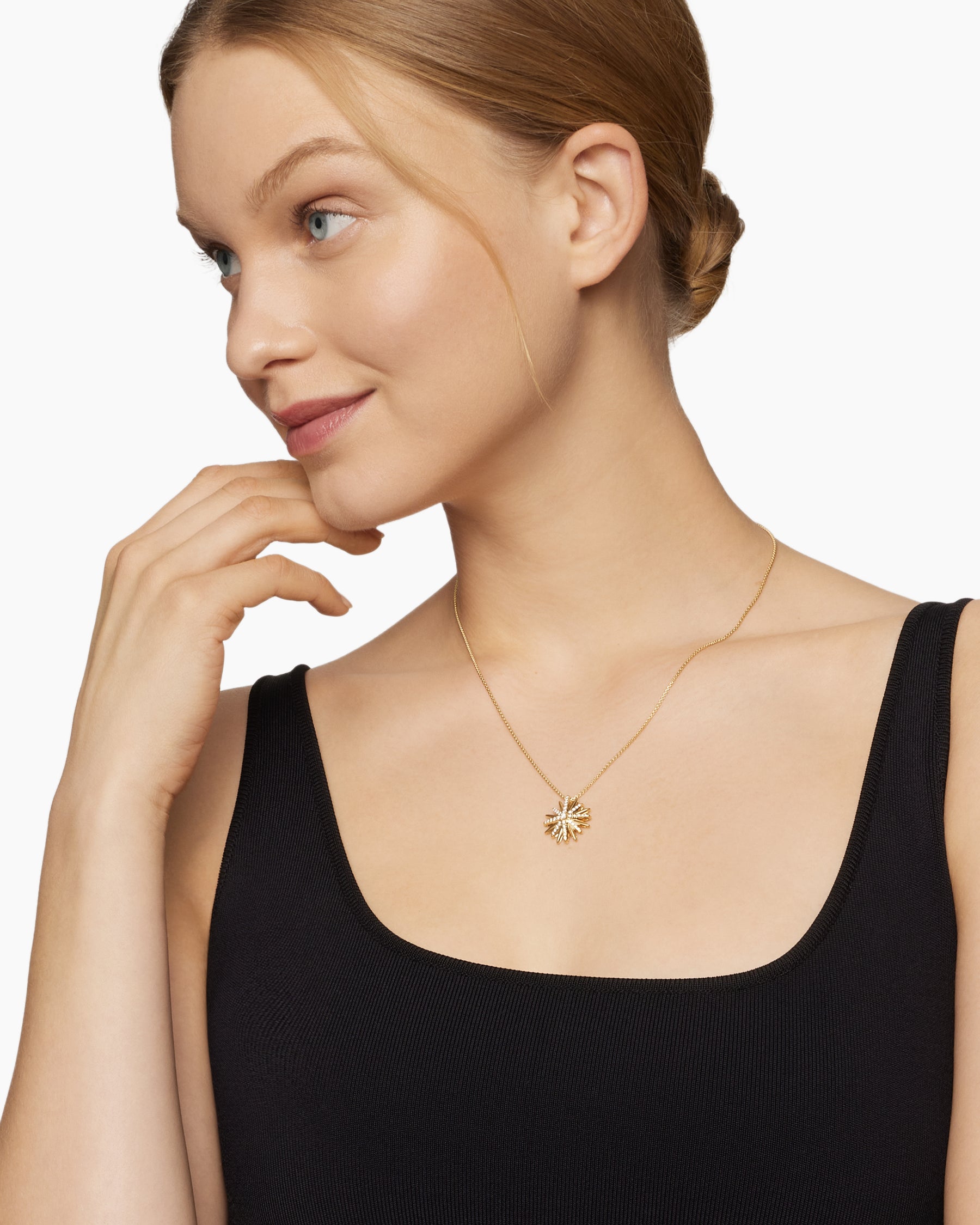 Alternative view of Starburst Pendant Necklace in 18K Yellow Gold with Diamonds, 19mm