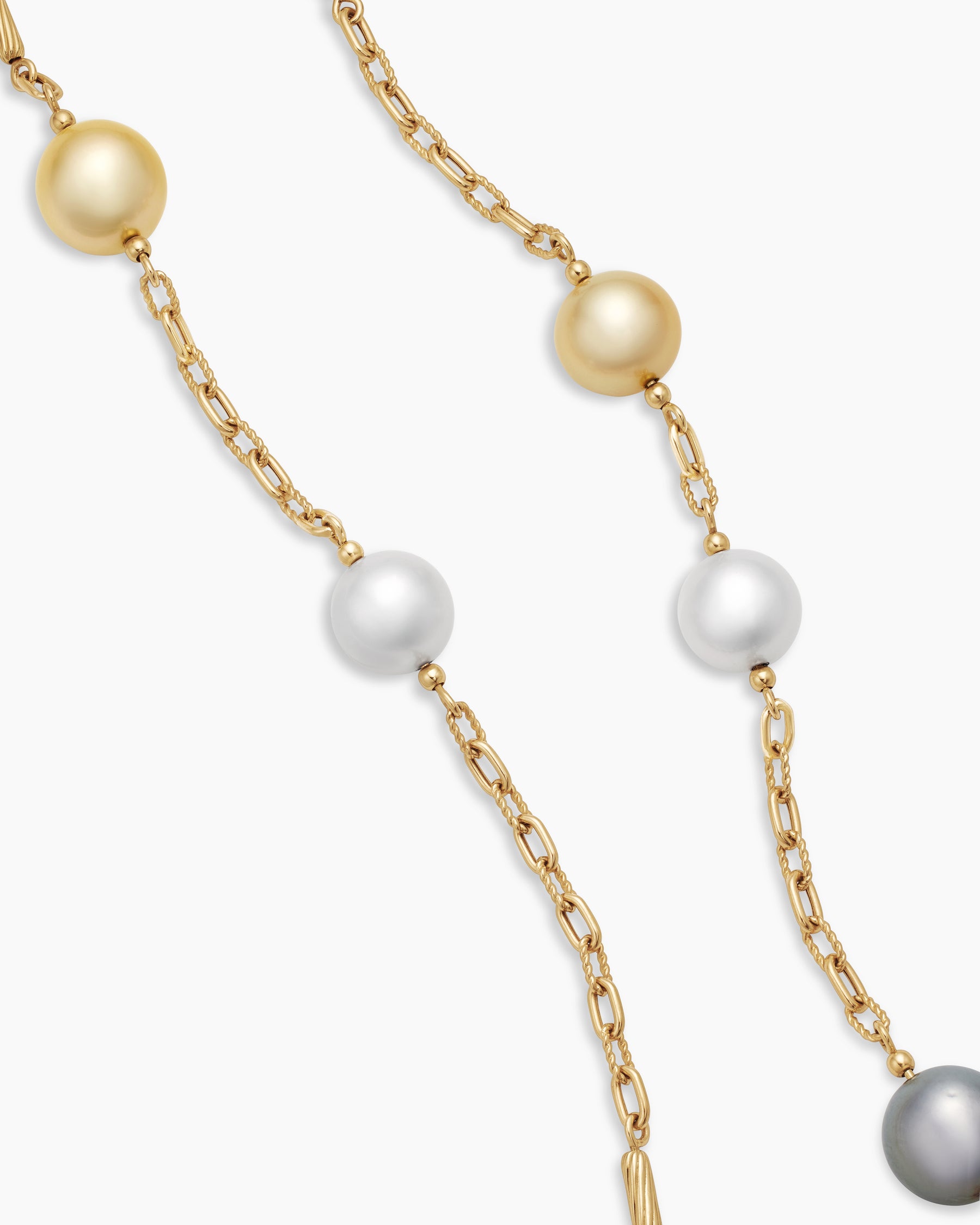 DY Madison Color Pearl Necklace in 18K Yellow Gold with Pearls, 6.2mm - Image 3