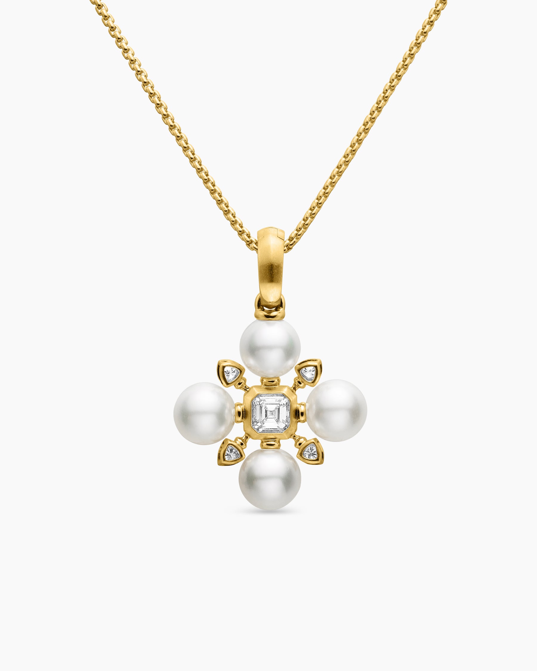 Renaissance Pearl Necklace in 18K Yellow Gold with Pearls and Diamonds, 20mm - Image 4
