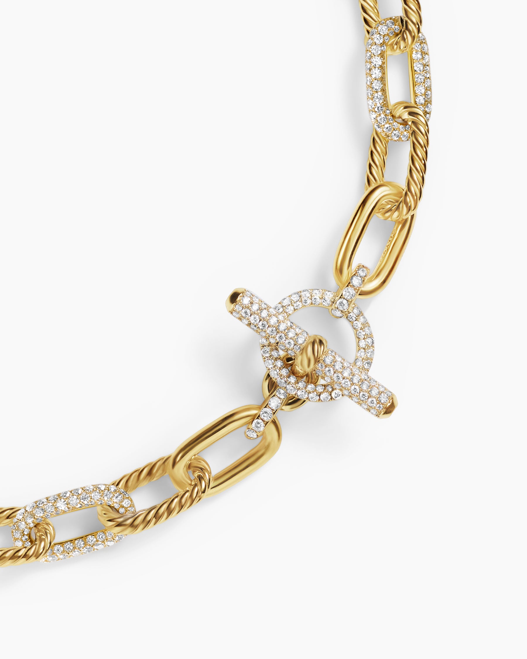 DY Madison Toggle Chain Necklace in 18K Yellow Gold with Diamond Links, 11mm - Image 4