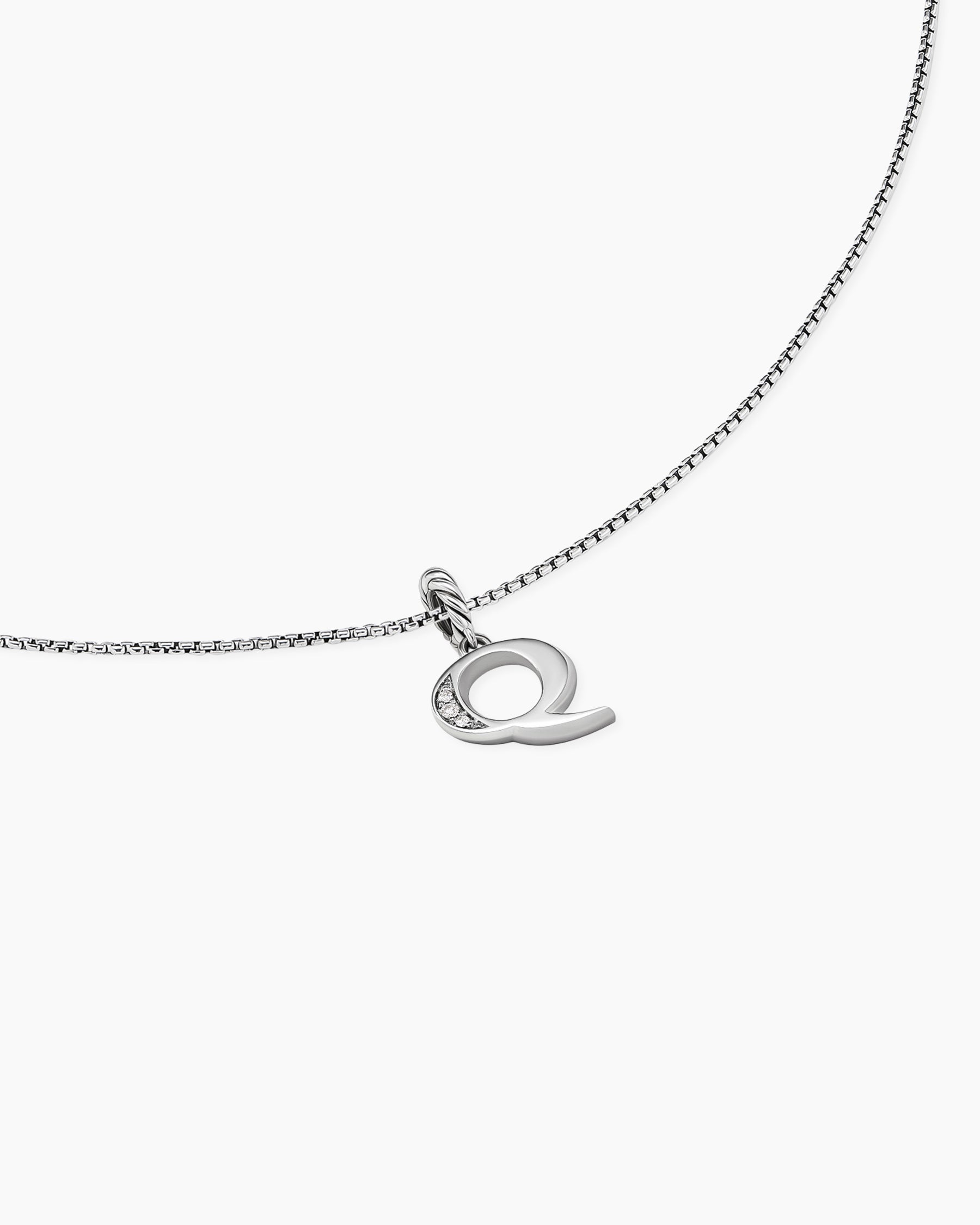 Pavé Initial Pendant Necklace in Sterling Silver with Diamond Q - Image 5
