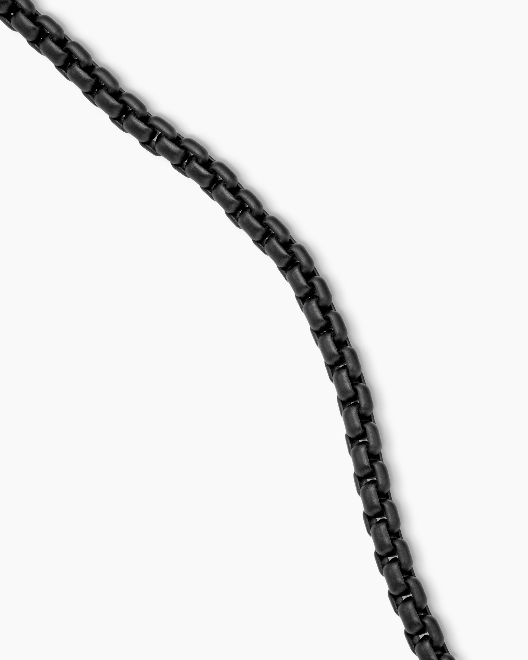 DY Bel Aire Color Box Chain Necklace in Black Acrylic with 14K Yellow Gold, 2.7mm - Image 3
