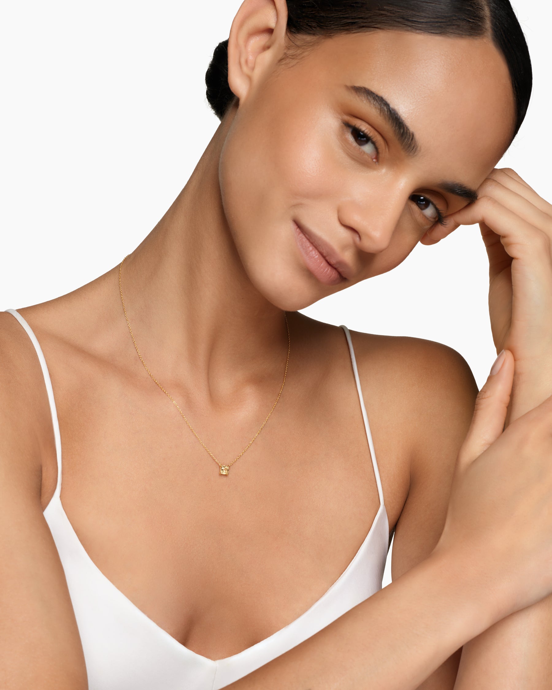 Micro Chatelaine Pendant Necklace in 18K Yellow Gold with Champagne Citrine, 5mm - Image 2