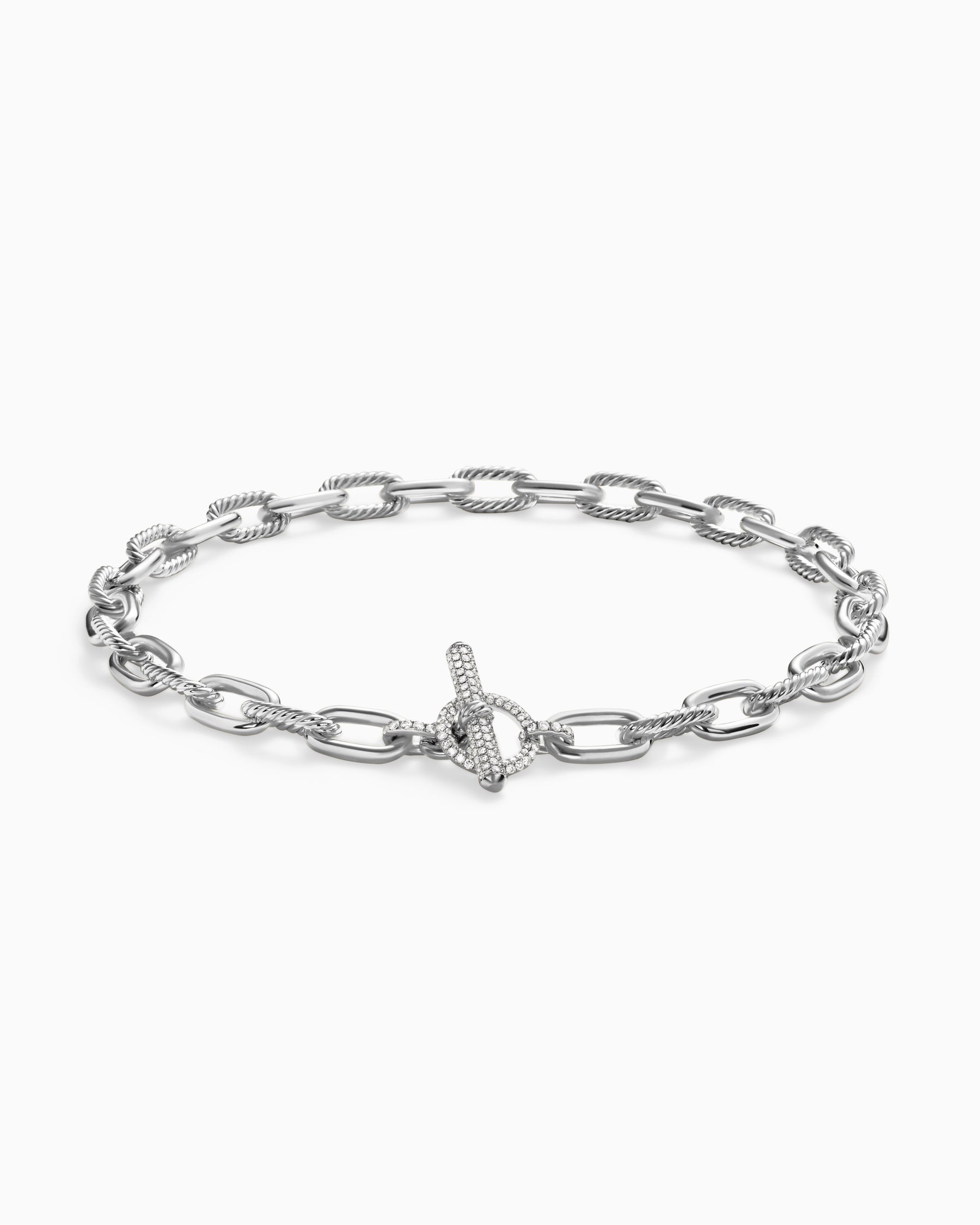 DY Madison Toggle Chain Necklace in Sterling Silver with Diamonds, 11mm - Image 3