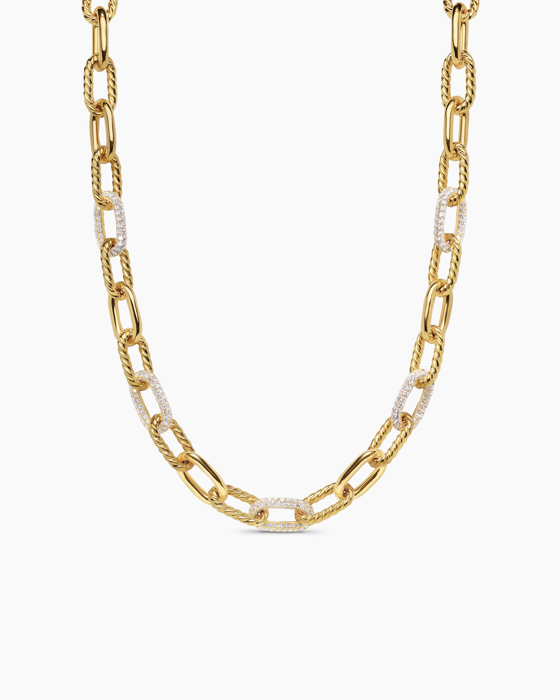 DY Madison Chain Necklace in 18K Yellow Gold with Diamonds, 11mm