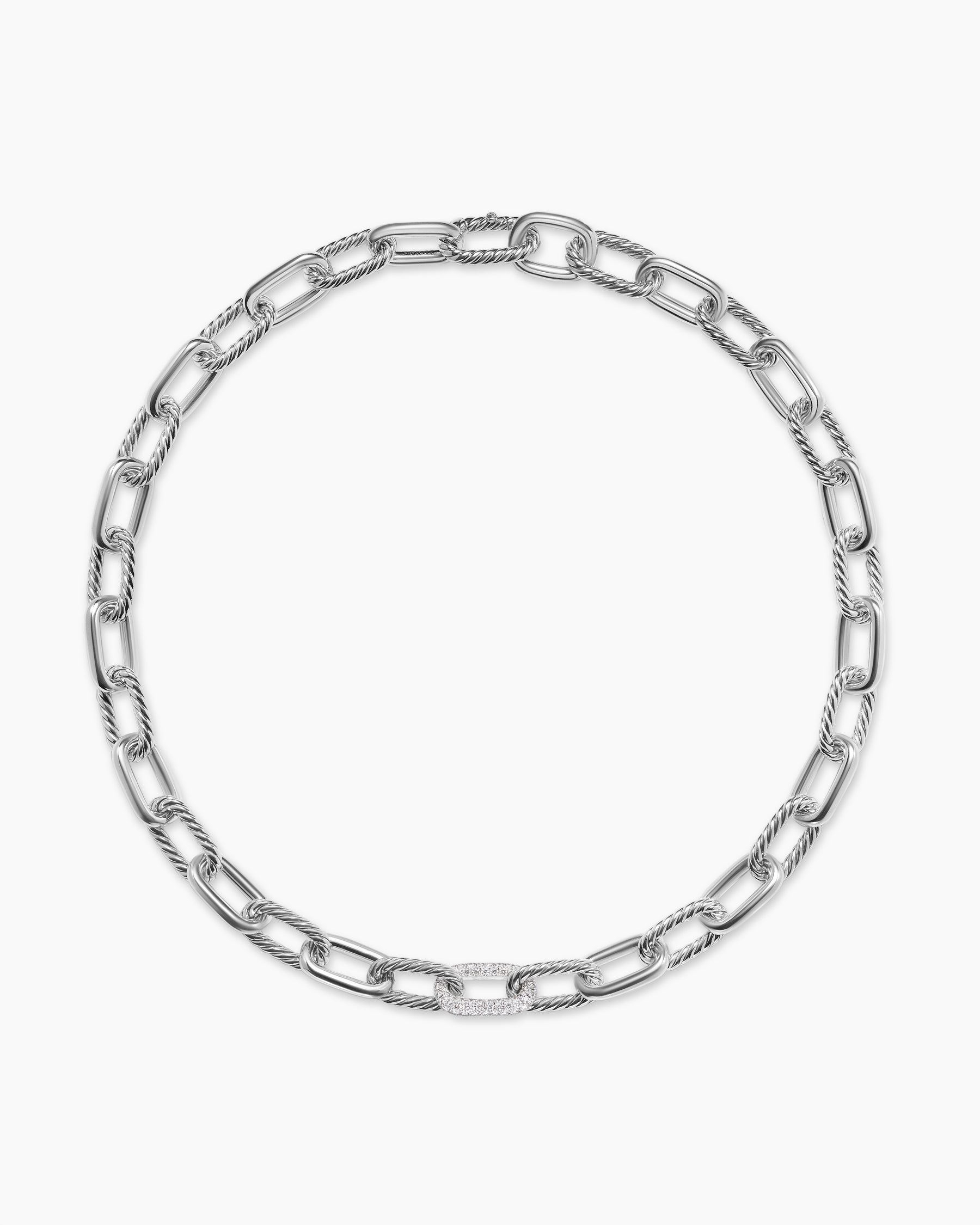 DY Madison Chain Necklace in Sterling Silver with Diamonds, 11mm - Image 4