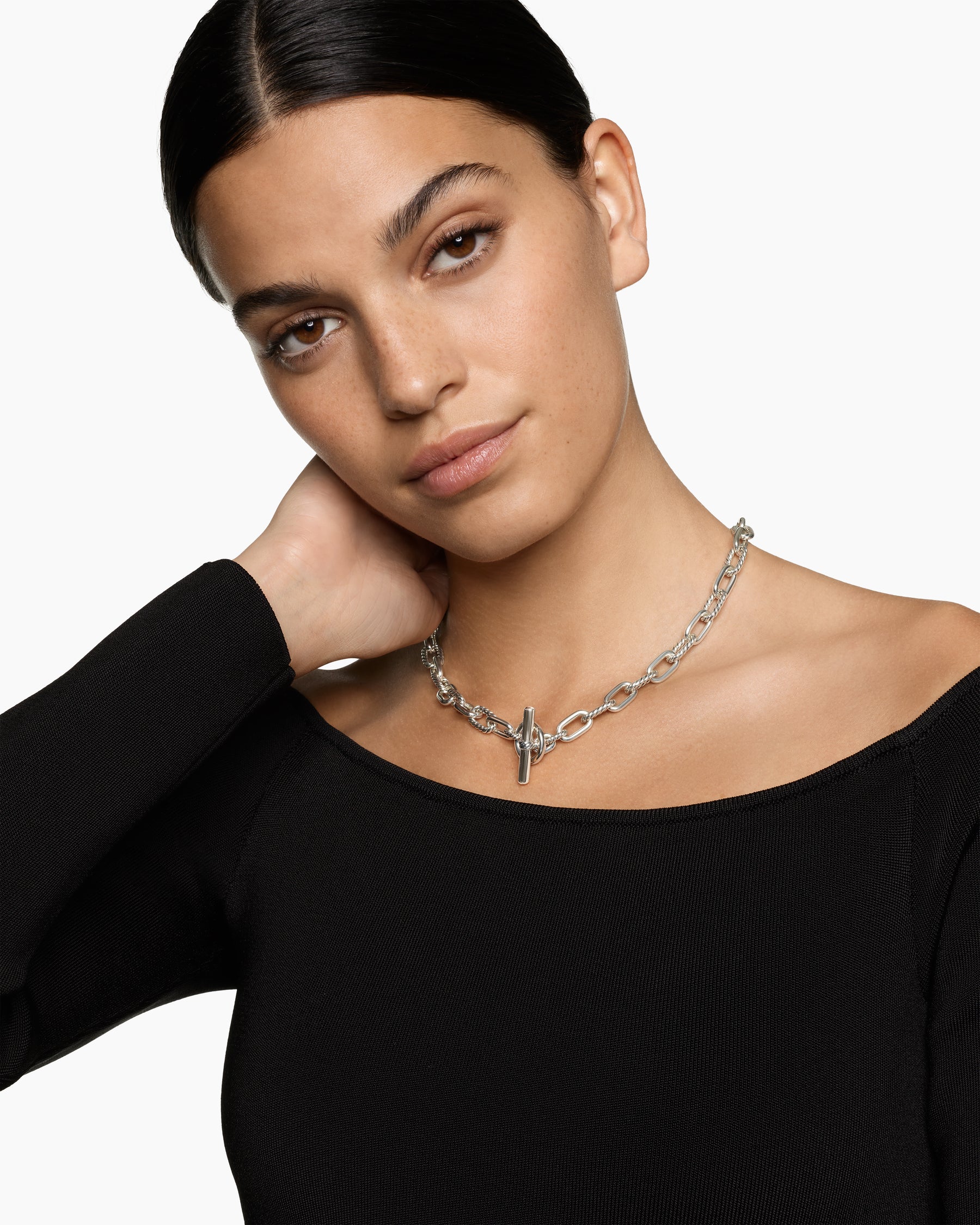 Alternative view of DY Madison Toggle Chain Necklace in Sterling Silver, 8.5mm