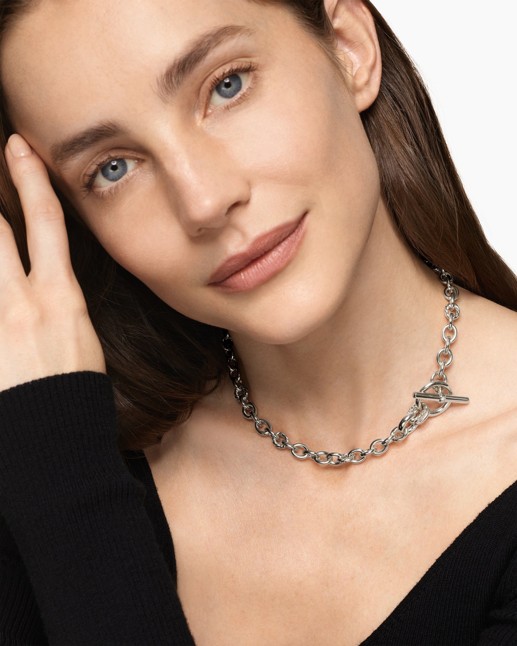 Alternative view of DY Mercer Toggle Chain Necklace in Sterling Silver with Diamonds, 8mm