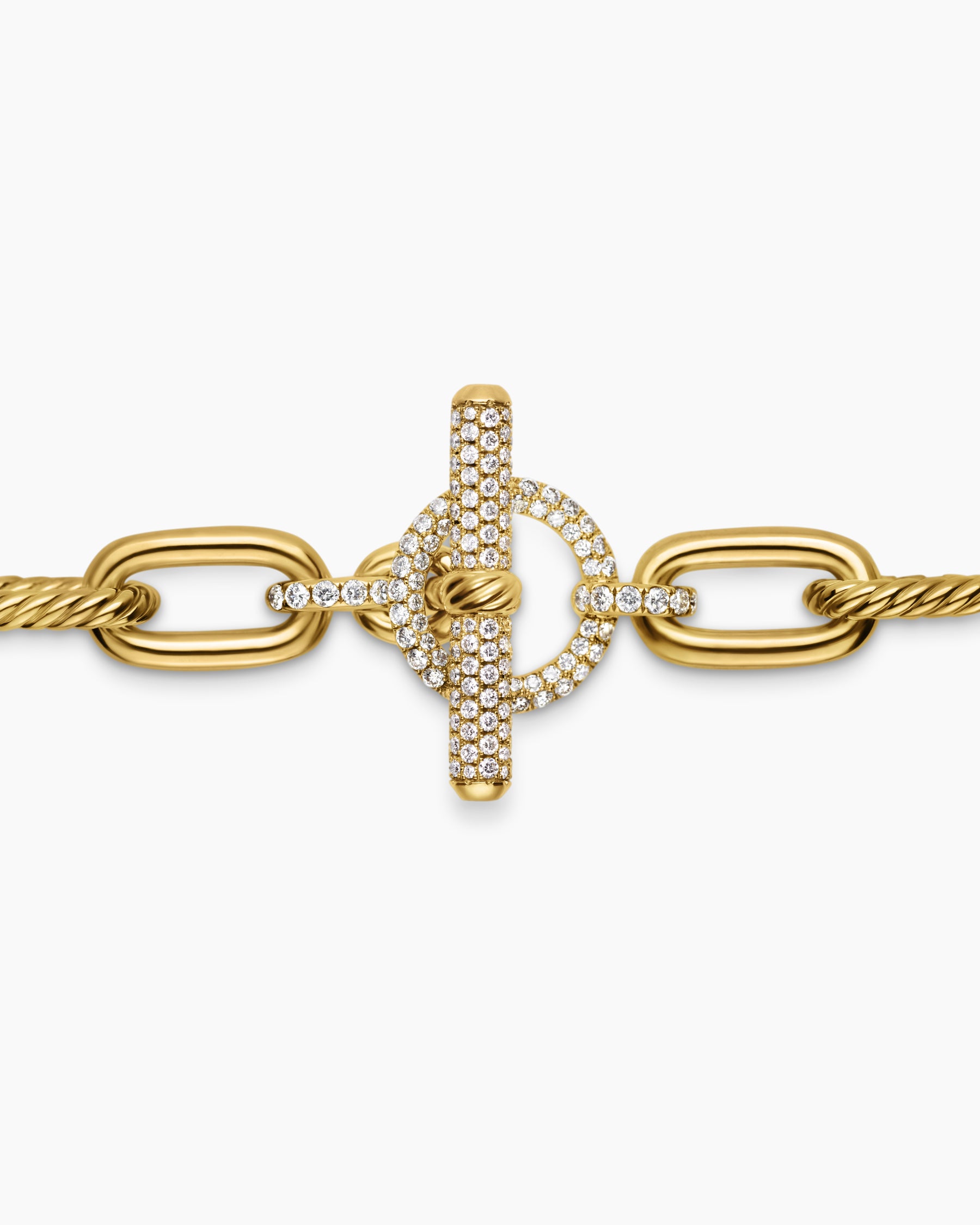 DY Madison Toggle Chain Necklace in 18K Yellow Gold with Diamonds, 11mm - Image 5