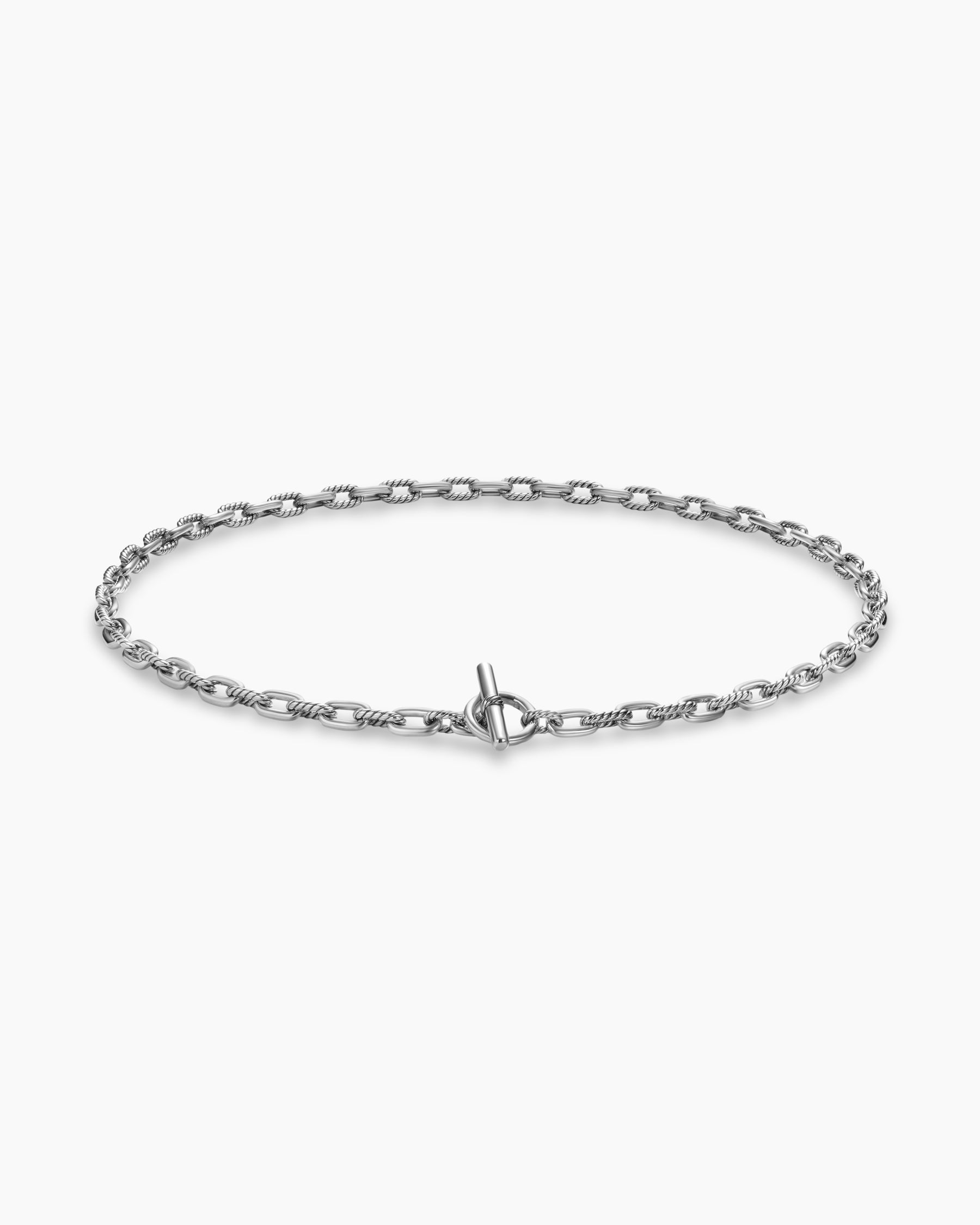 DY Madison Toggle Chain Necklace in Sterling Silver, 5.5mm - Image 3