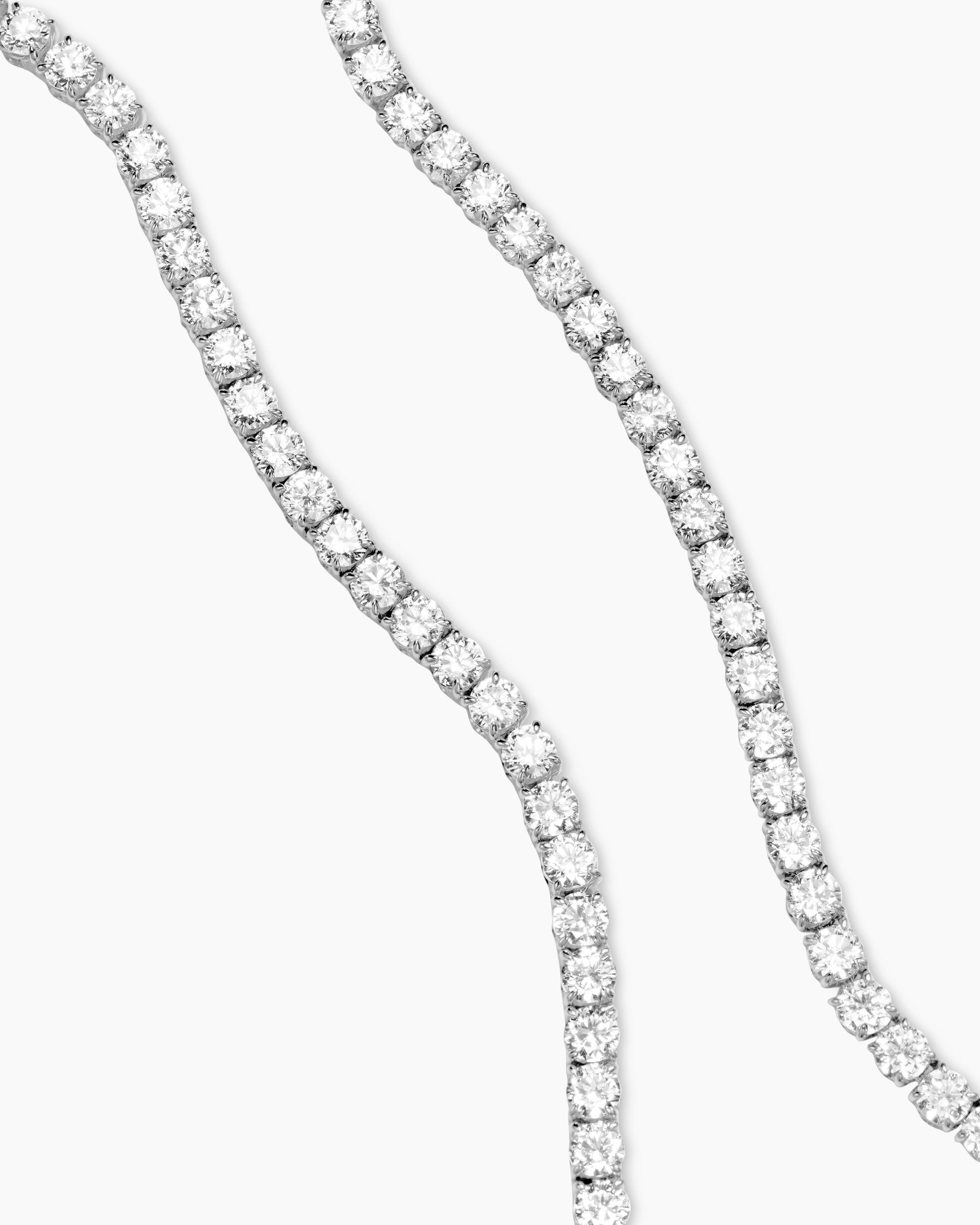 Tennis Necklace in 18K White Gold with Diamonds, 4mm - Image 3