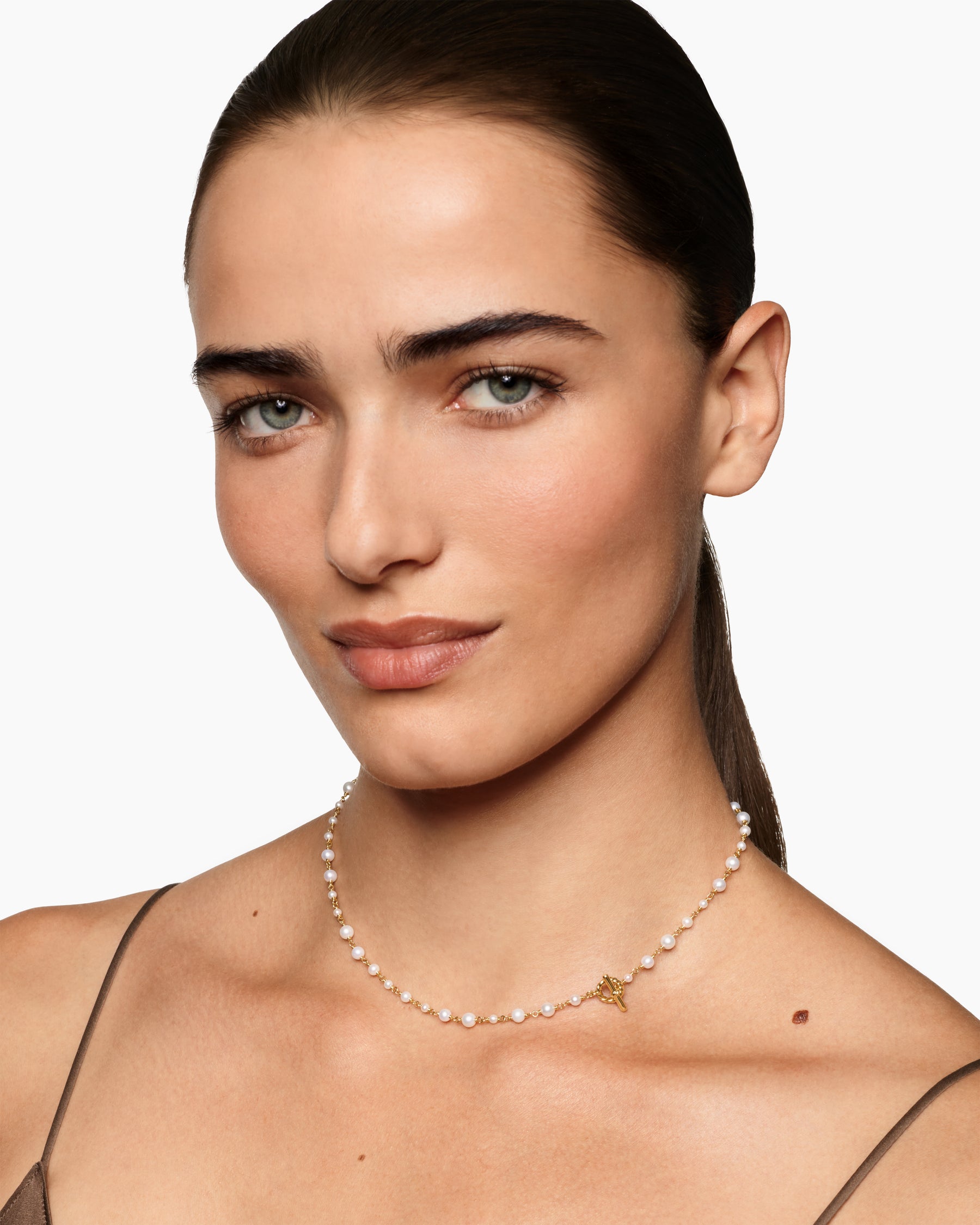 Alternative view of Pearl Classics Toggle Chain Necklace in 18K Yellow Gold, 4.5mm