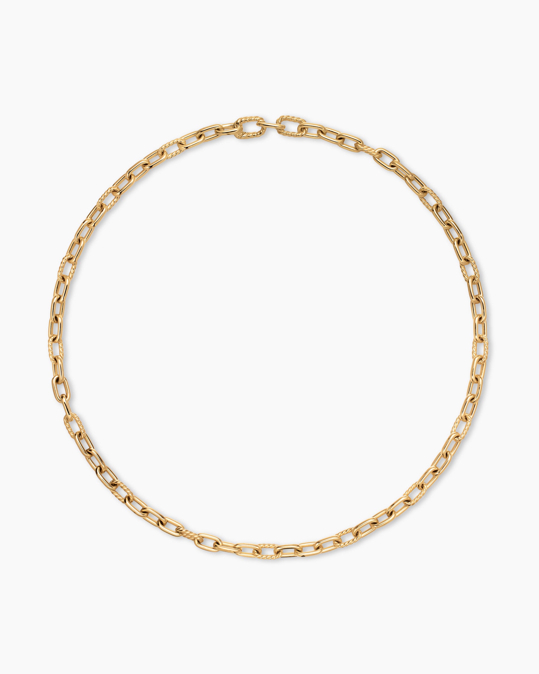 DY Madison Chain Necklace in 18K Yellow Gold, 6mm - Image 4