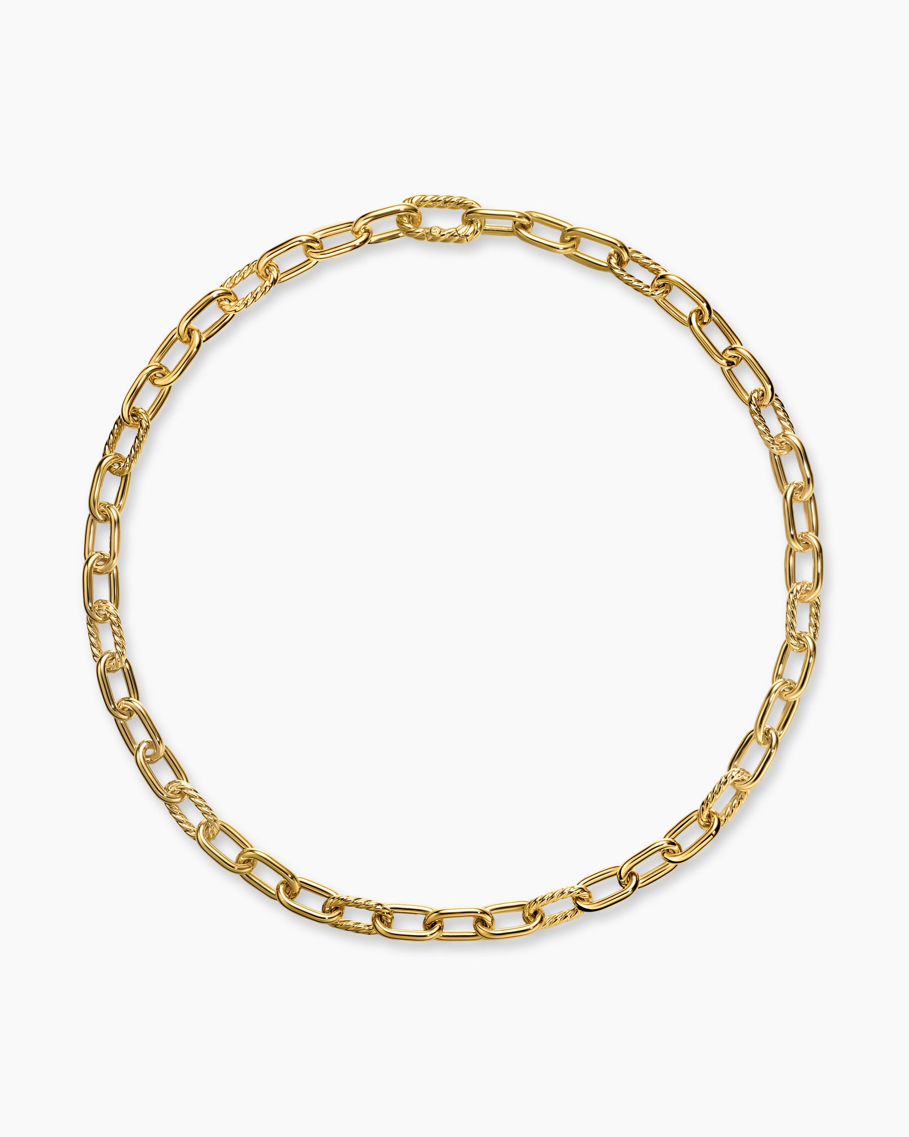 DY Madison Chain Necklace in 18K Yellow Gold, 8.5mm - Image 4