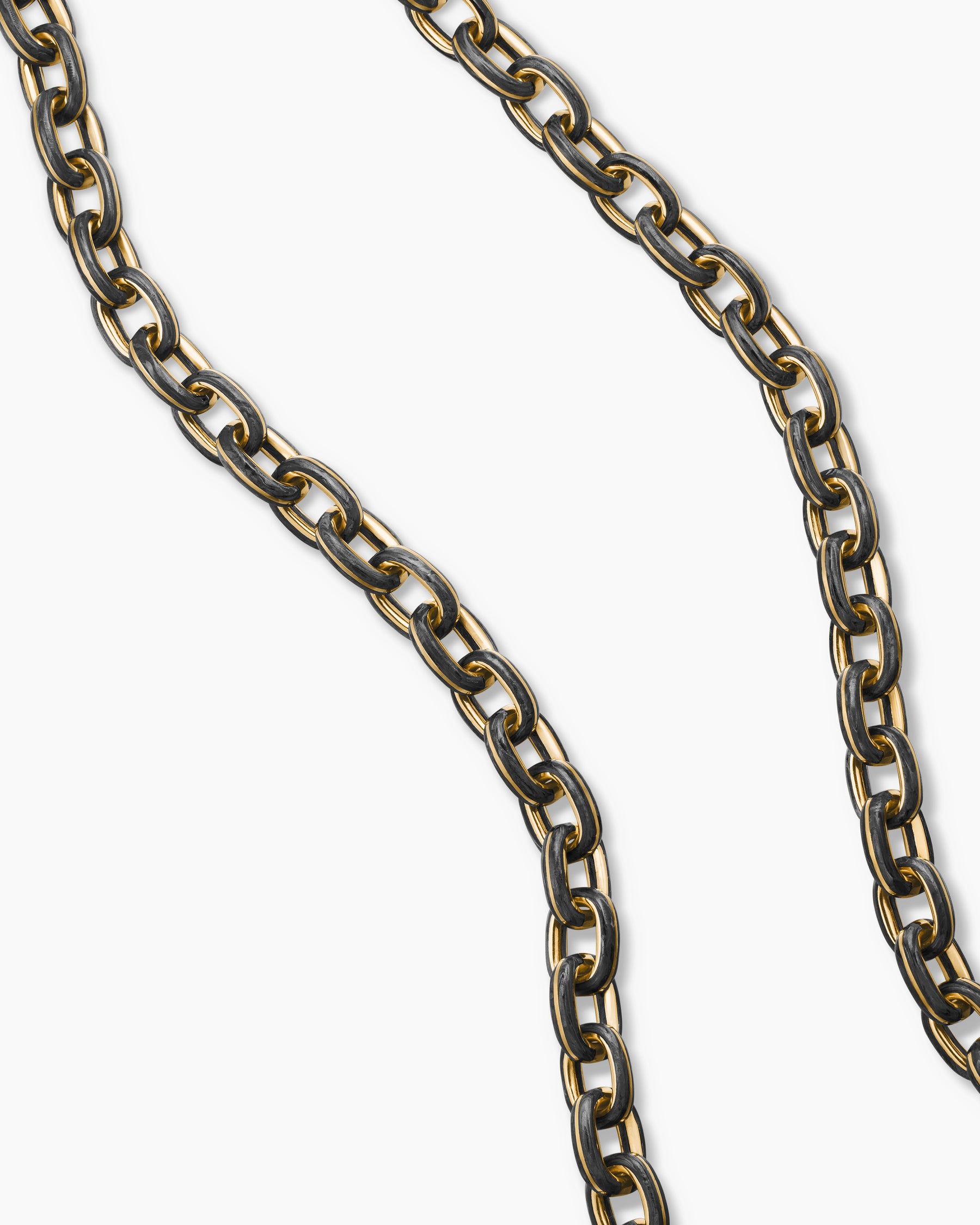 Streamline Oval Link Necklace in 18K Yellow Gold with Forged Carbon, 8.5mm - Image 3