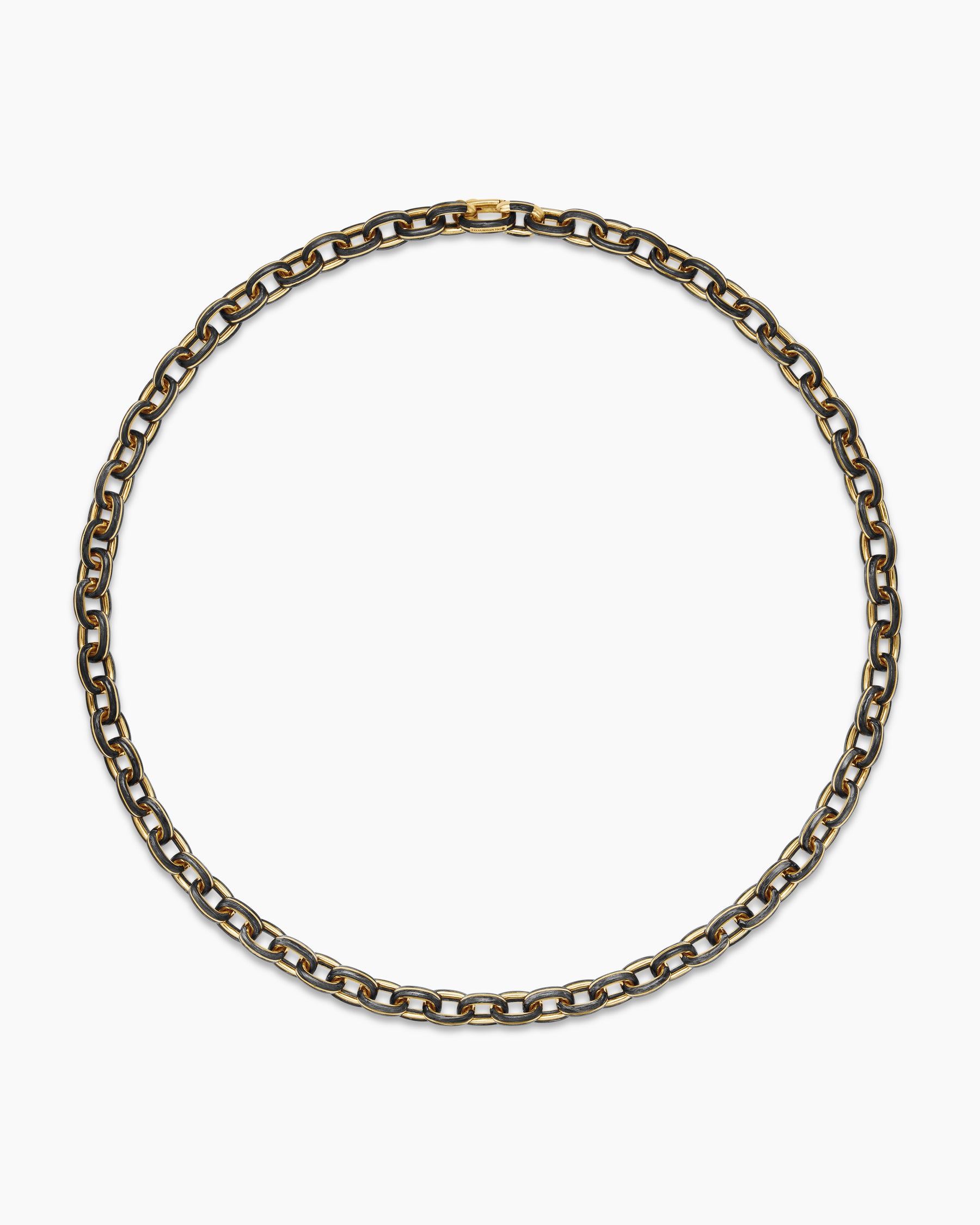 Streamline Oval Link Necklace in 18K Yellow Gold with Forged Carbon, 8.5mm - Image 4