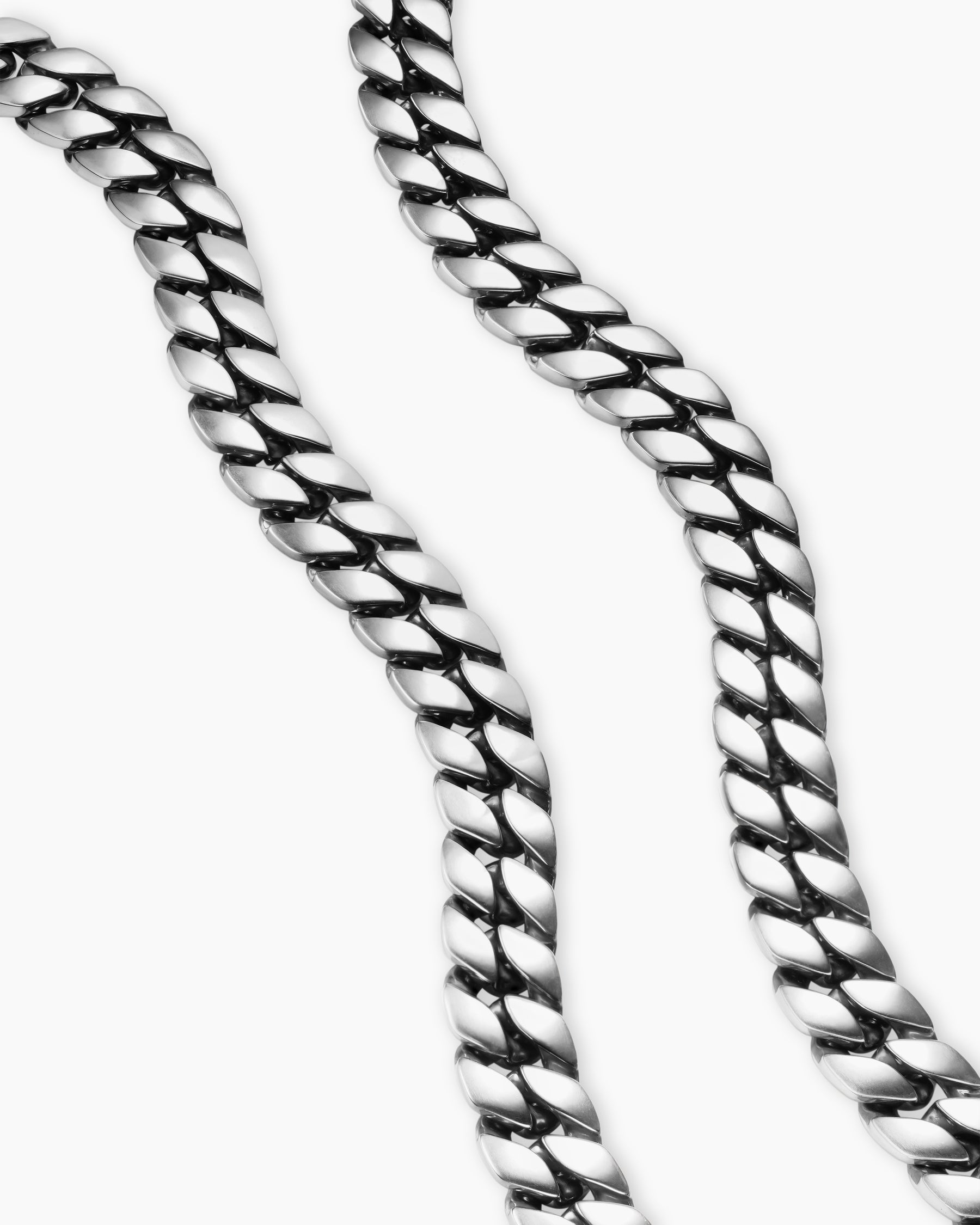 Curb Chain Necklace in Sterling Silver, 18mm - Image 3