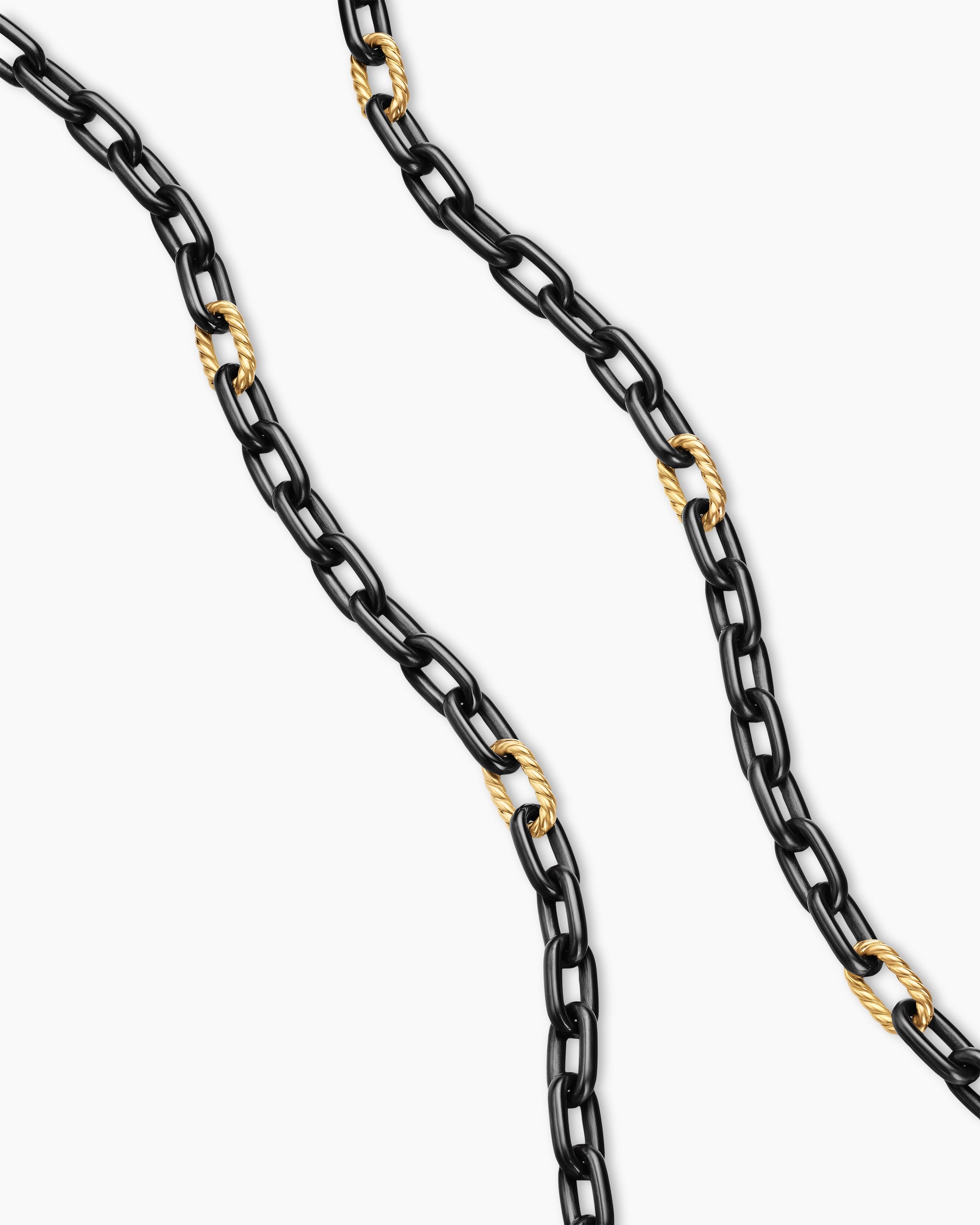Alternative view of DY Madison Chain Necklace in Black Titanium with 18K Yellow Gold, 6mm