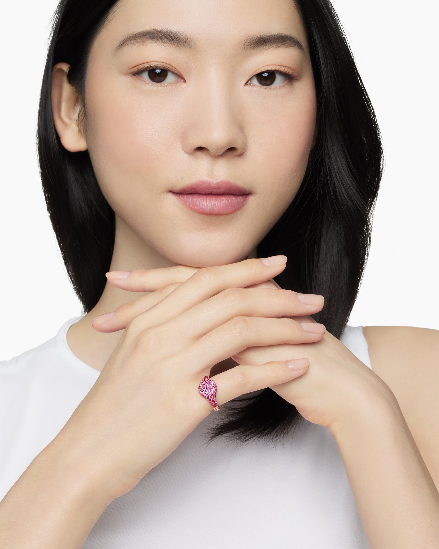 Alternative view of Pavé Pinky Ring in 18K Rose Gold with Pink Sapphires, 10mm