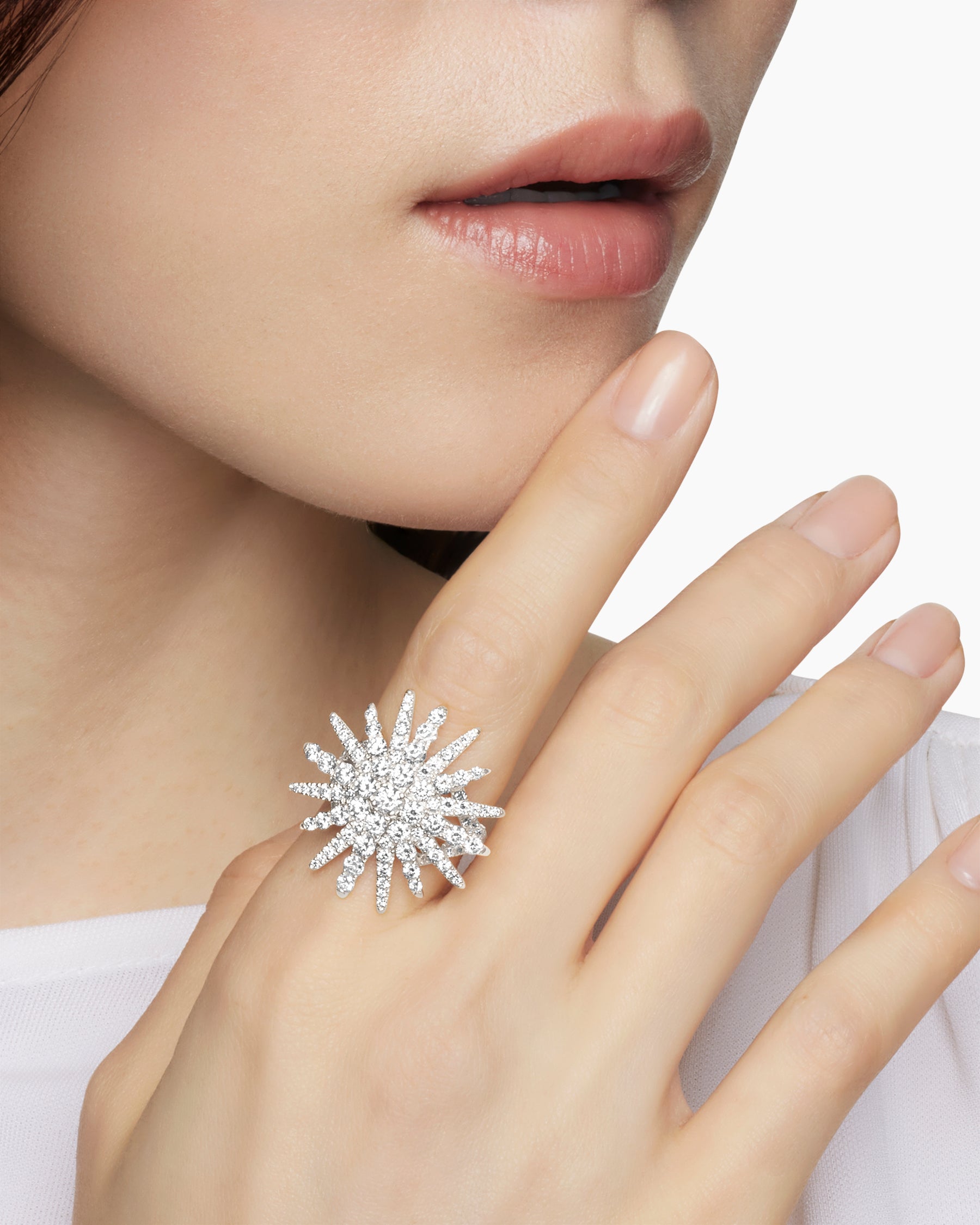 Starburst Ring in 18K White Gold with Diamonds, 28mm - Image 7