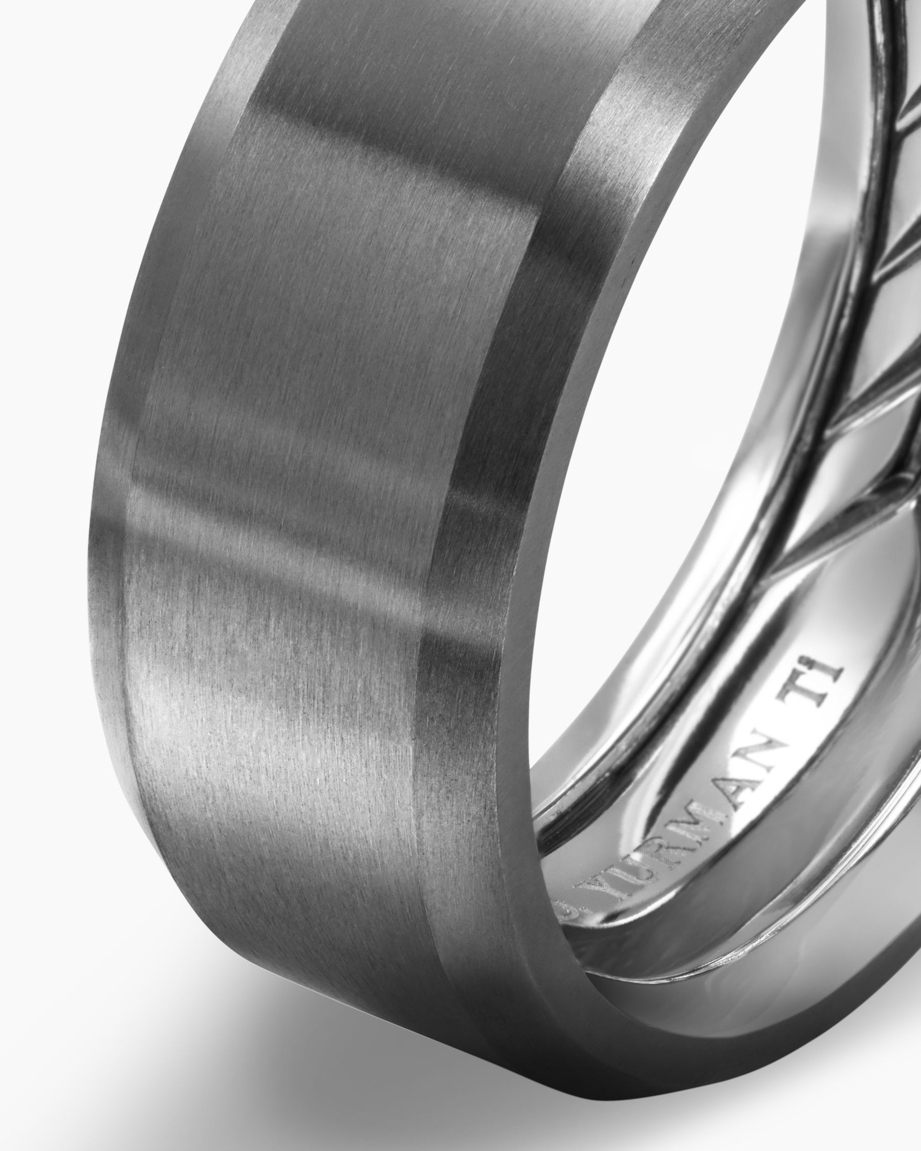 Streamline Beveled Band Ring in Grey Titanium, 8.5mm - Image 6