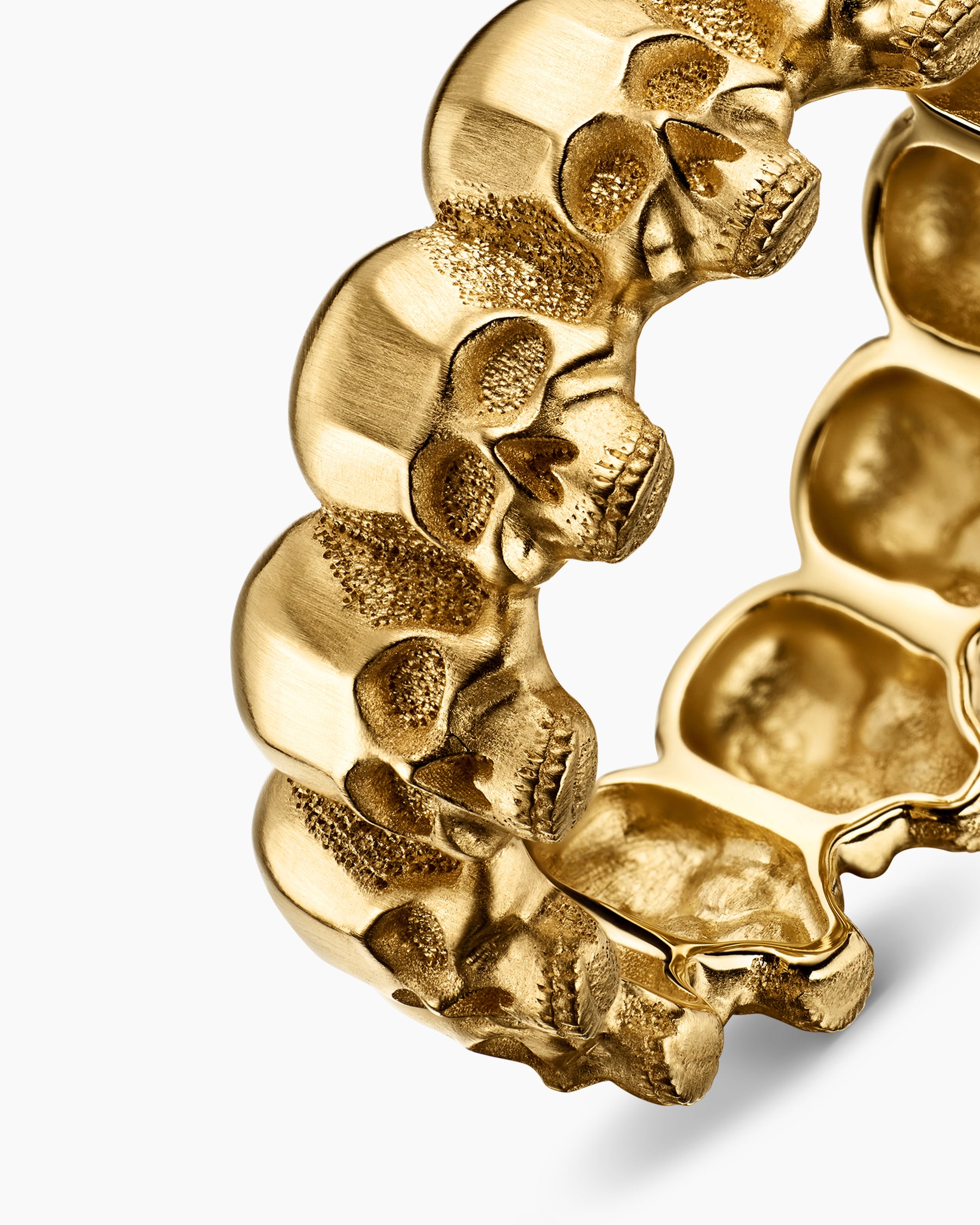 Memento Mori Skull Band Ring in 18K Yellow Gold, 8.5mm - Image 6