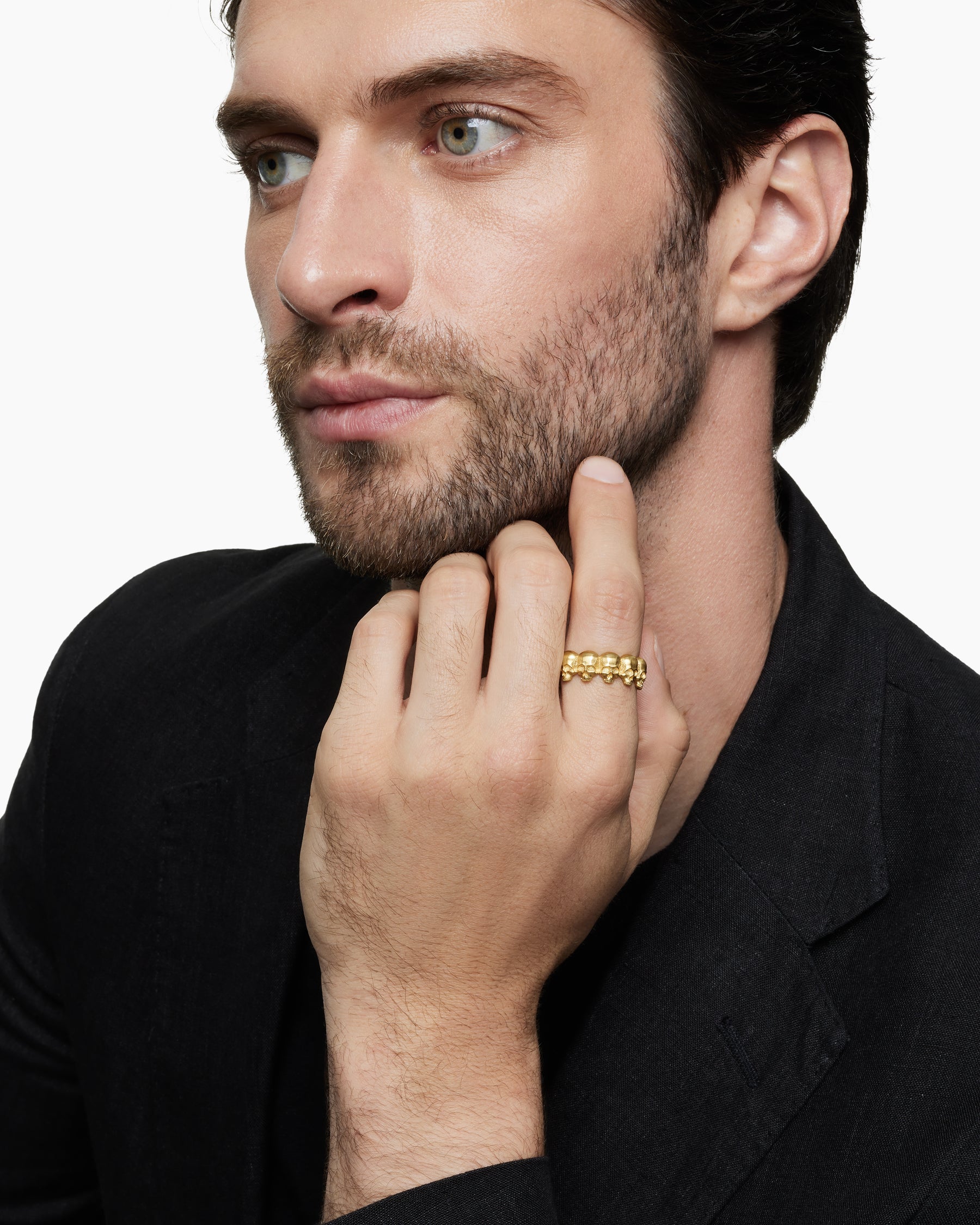 Memento Mori Skull Band Ring in 18K Yellow Gold, 8.5mm - Image 8
