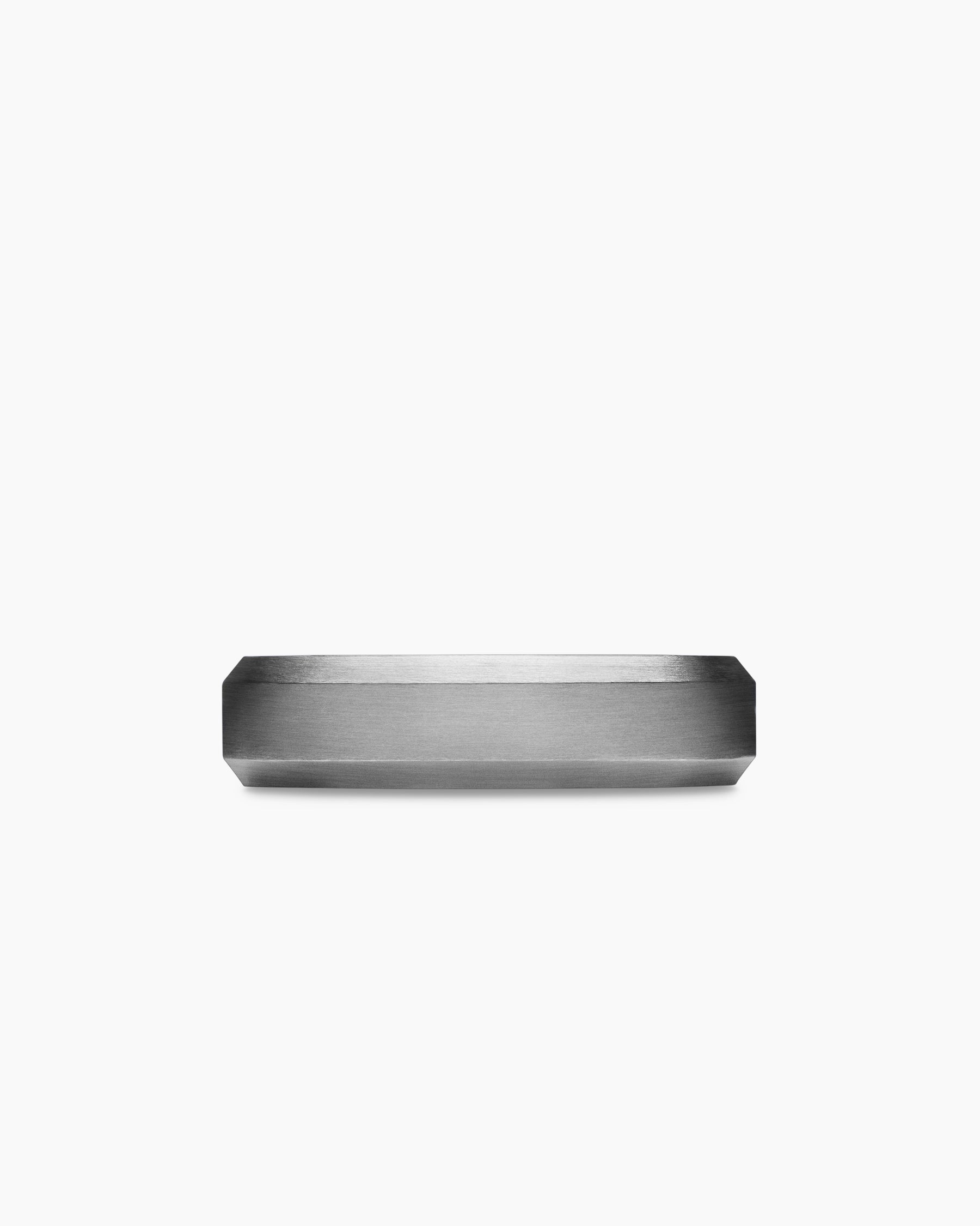 Beveled Band Ring in Grey Titanium, 6mm - Image 4