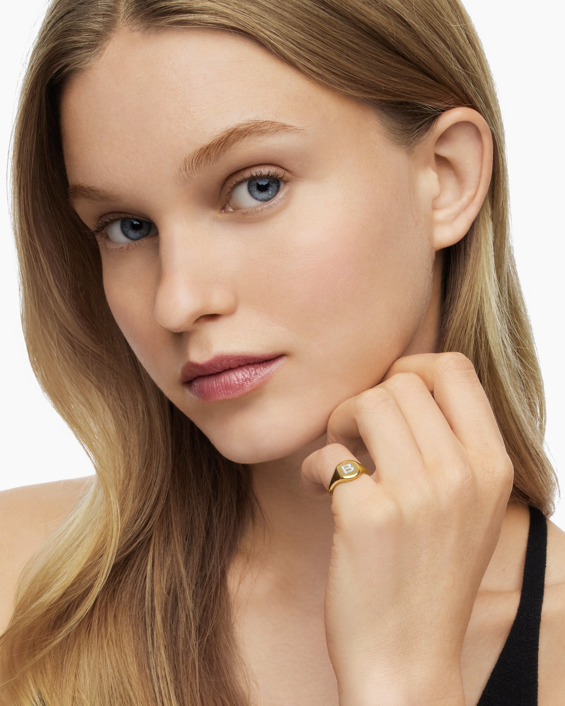 Alternative view of DY Initial Pinky Ring in 18K Yellow Gold with Diamond B, 9.8mm